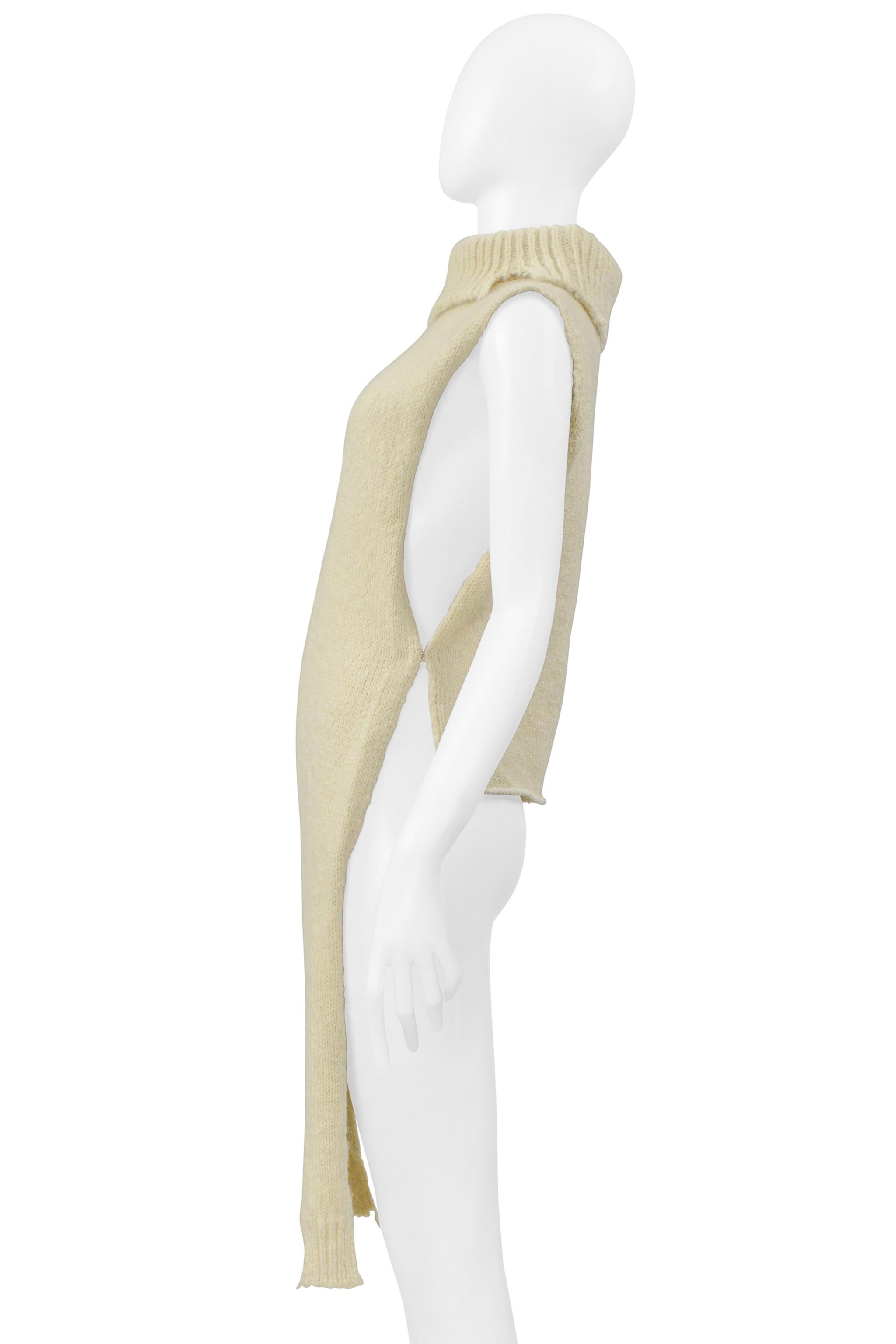 Maison Martin Margiela Blanco roto Suéter deconstruido con cuello alto 2000 en venta 11