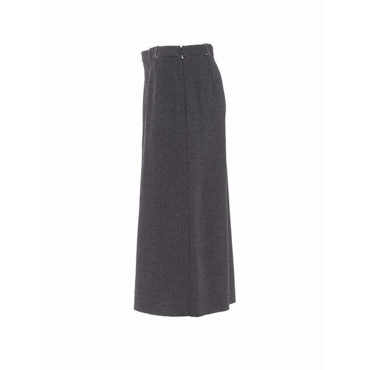 This midi skirt means business in grey wool. This classic skirt from Maison Martin Margiela Iconic Collection comes with sturdy belt loops and is streamlined with a hidden side zip. 
