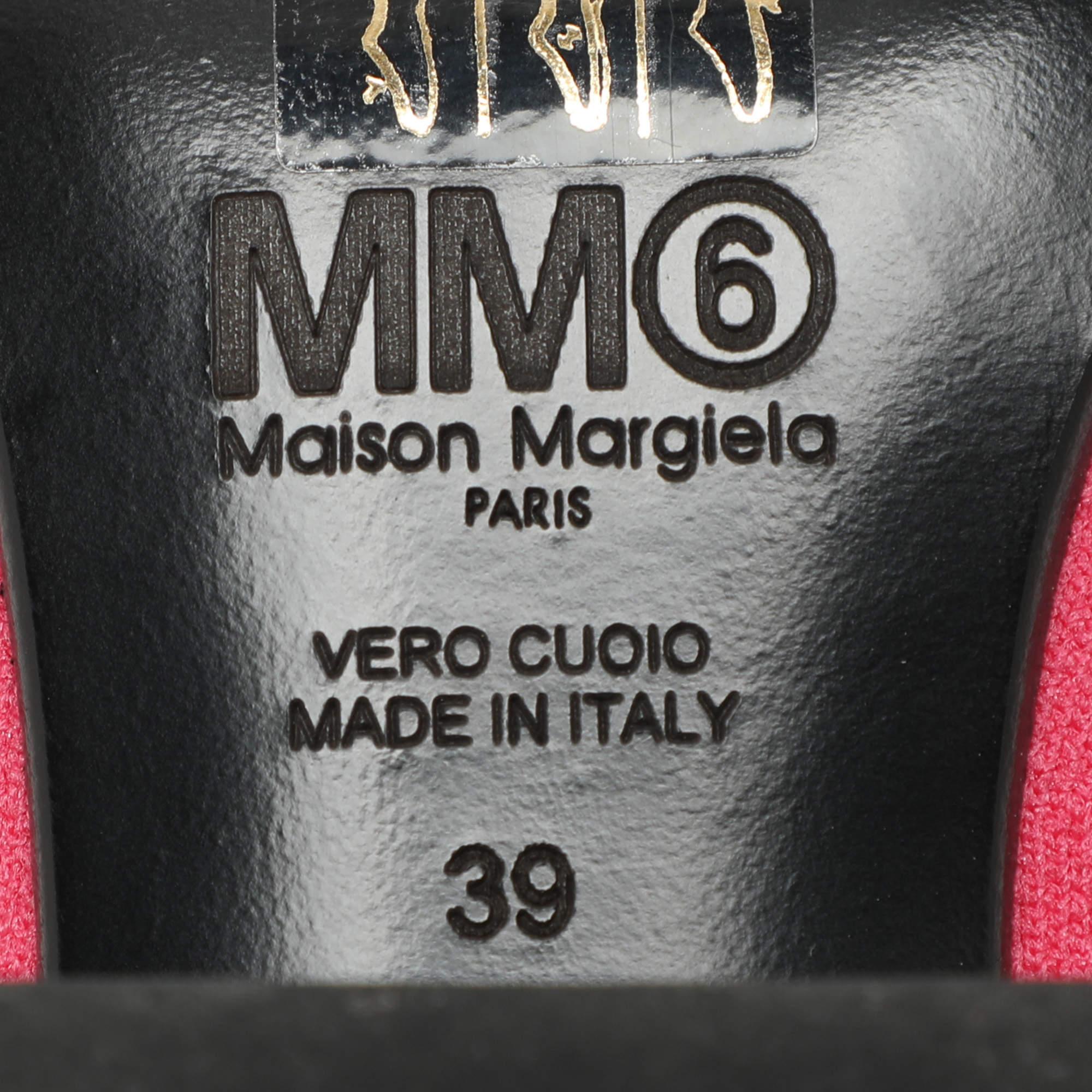 Maison Martin Margiela Pink Knit Fabric Ankle Length Boots Size 39 For Sale 4