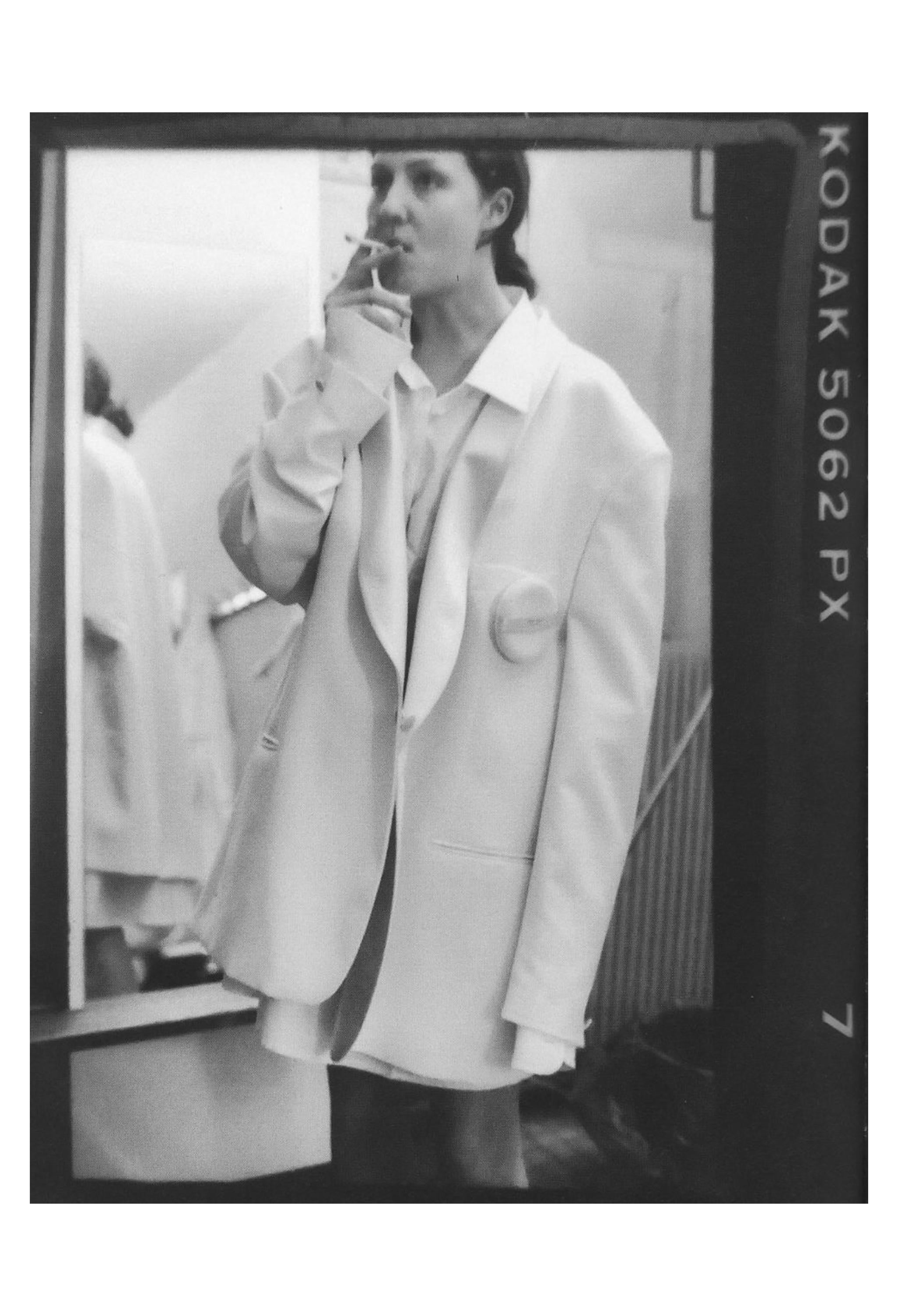 Femenino o masculino Broche de polvera Maison Martin Margiela 2000 en venta