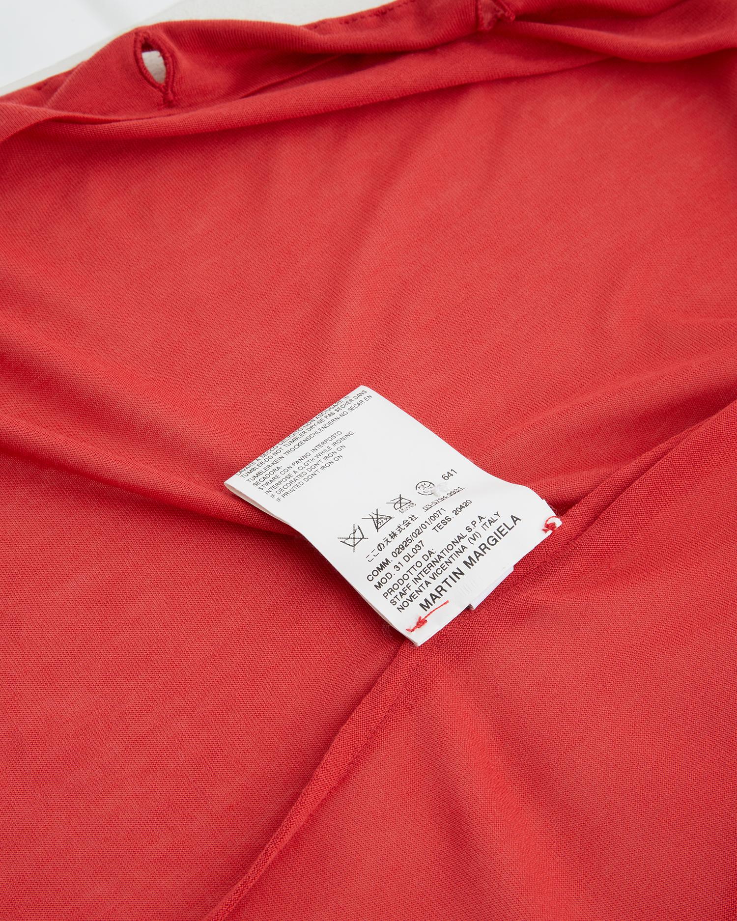 Maison Martin Margiela red viscosa shirt, ss 2001 For Sale 2