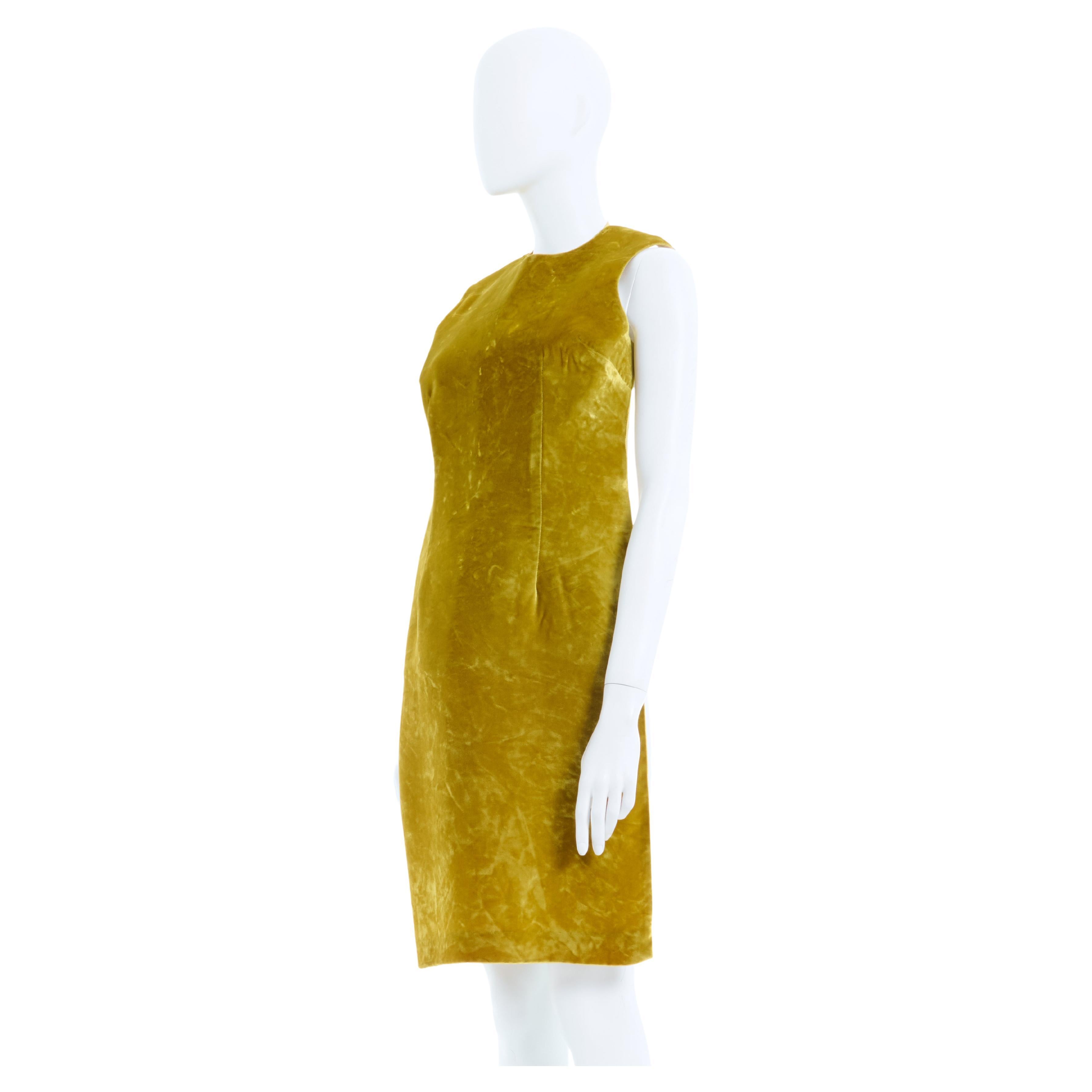 Maison Martin Margiela S/S 1997 Semi-Couture golden yellow velvet breastplate For Sale