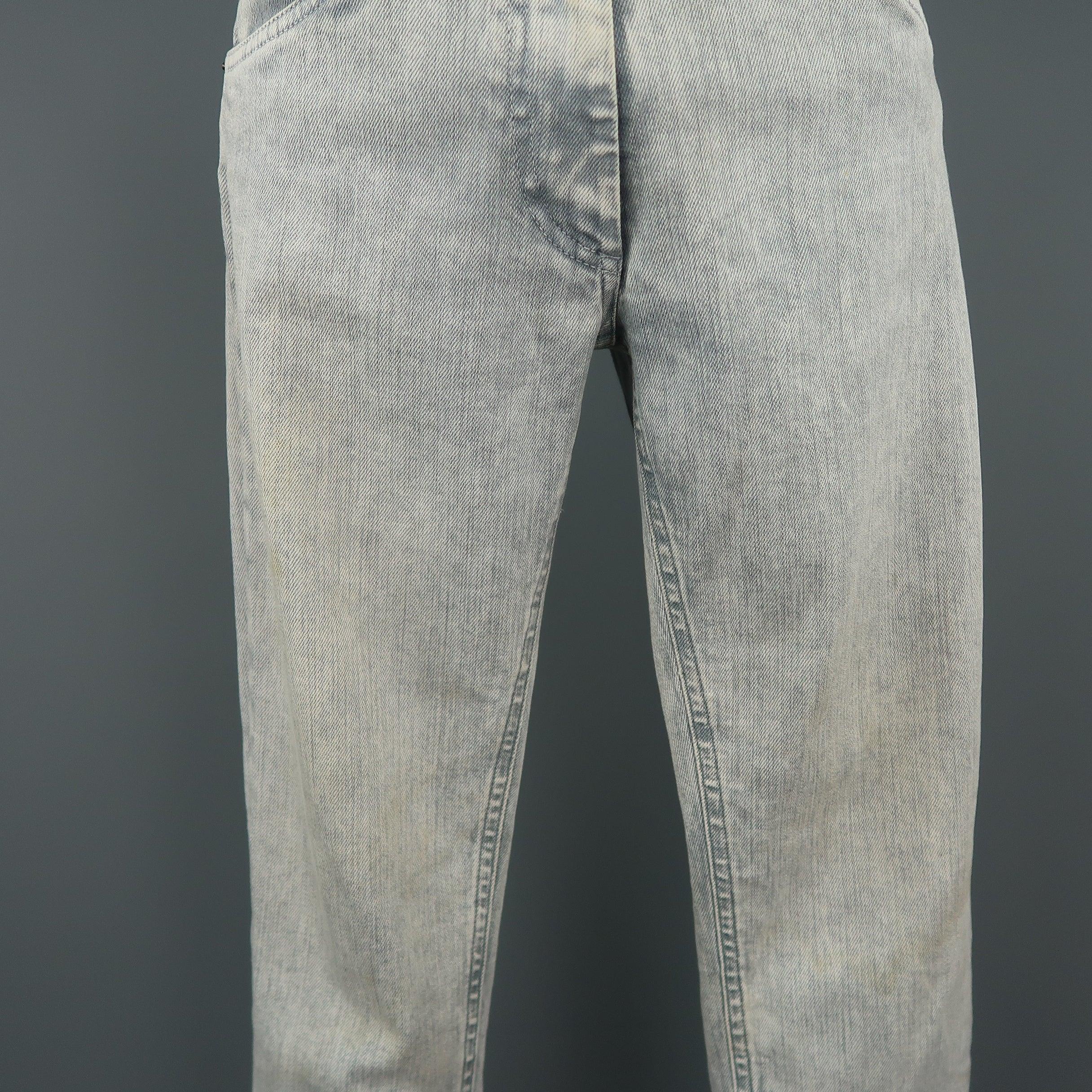 MAISON MARTIN MARGIELA Size 6 Light Grey Acid Wash Skinny Jeans In Fair Condition For Sale In San Francisco, CA