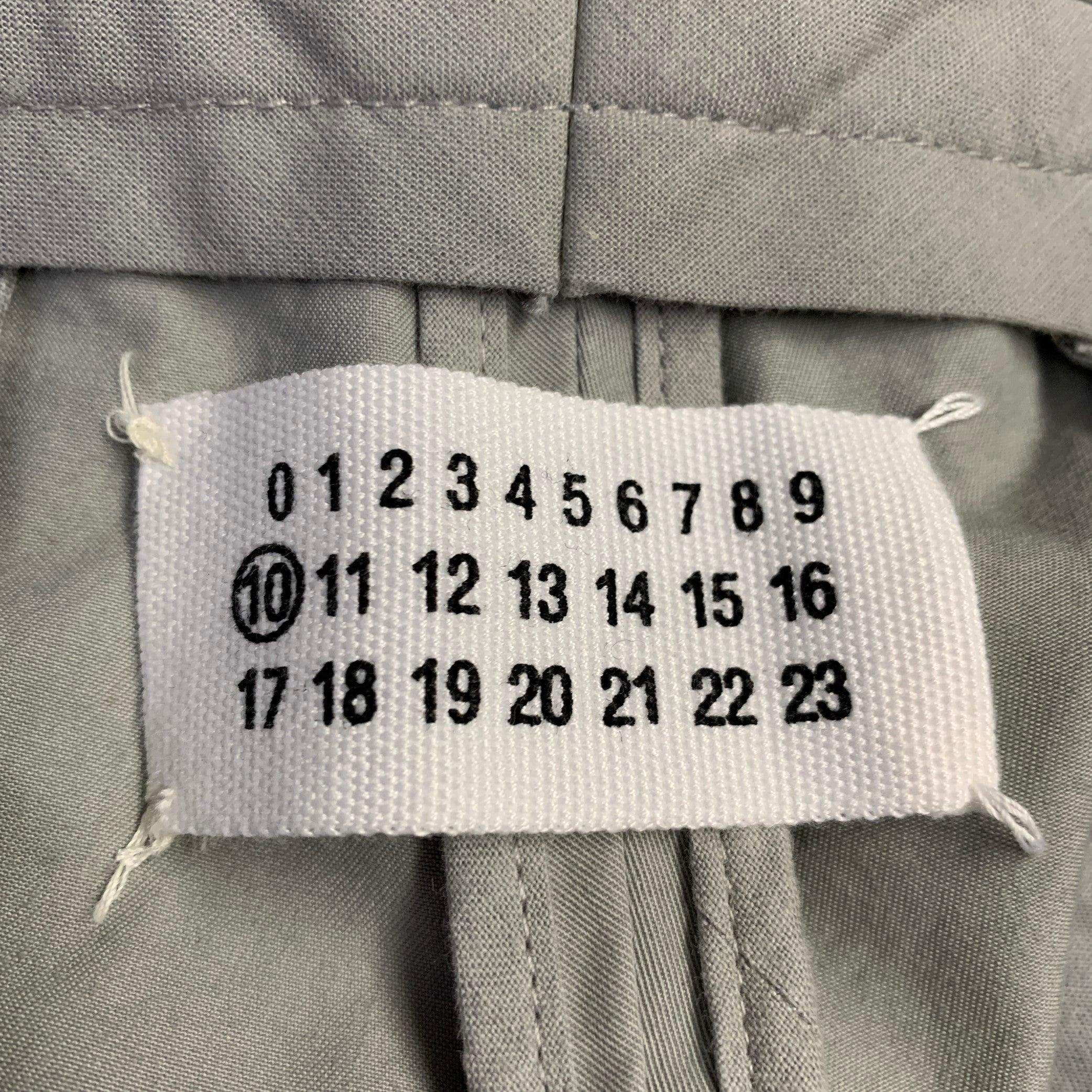 Uomo Maison Martin Margiela - Pantaloni casual in cotone grigio e dritti taglia M. in vendita