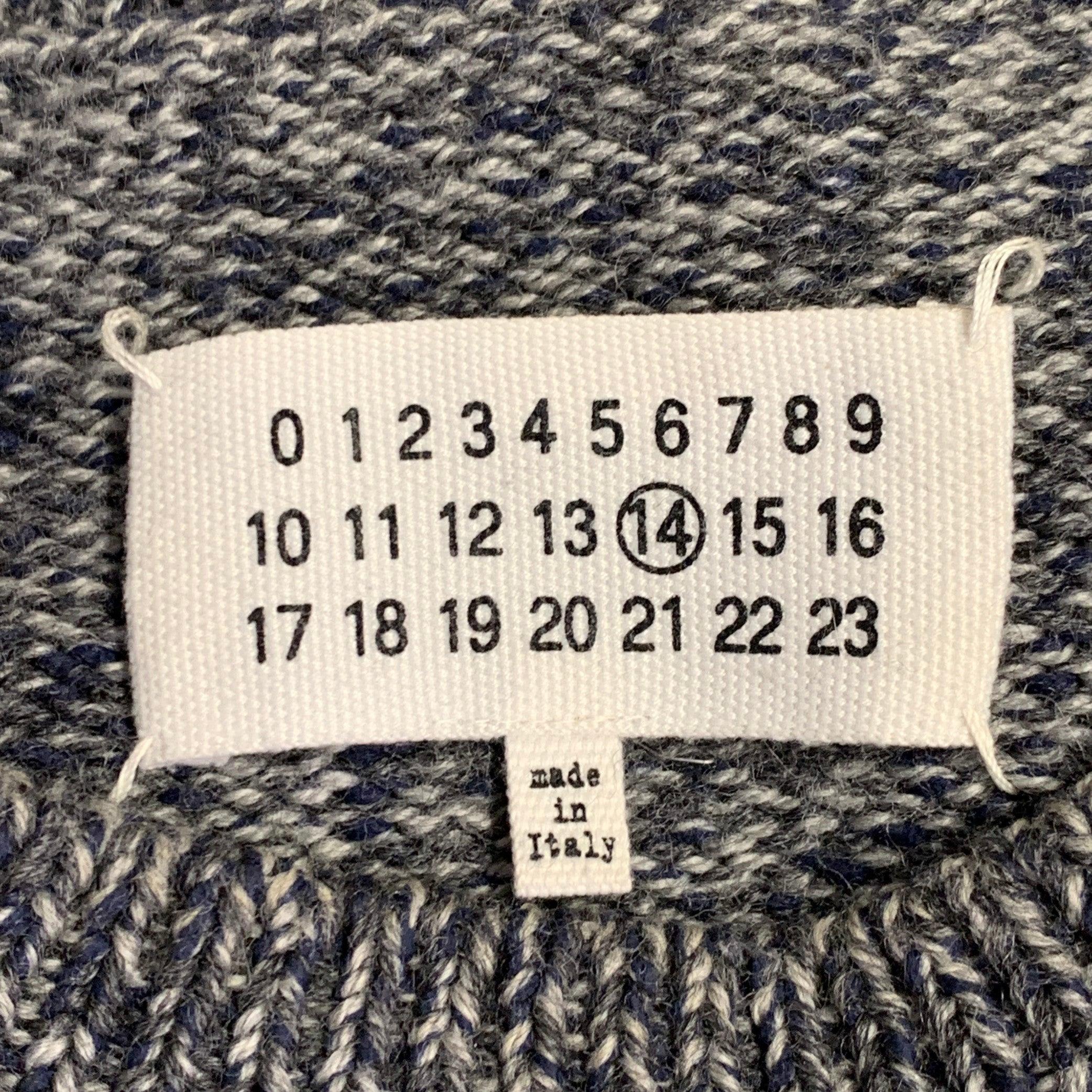 MAISON MARTIN MARGIELA Size S Grey Charcoal Blue Wool Blend Knit Raglan Sweater For Sale 1