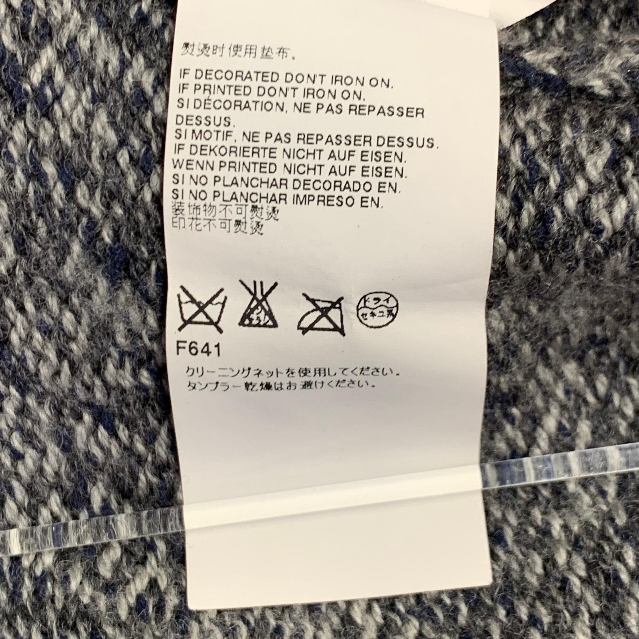 MAISON MARTIN MARGIELA Size S Grey Charcoal Blue Wool Blend Knit Raglan Sweater For Sale 4