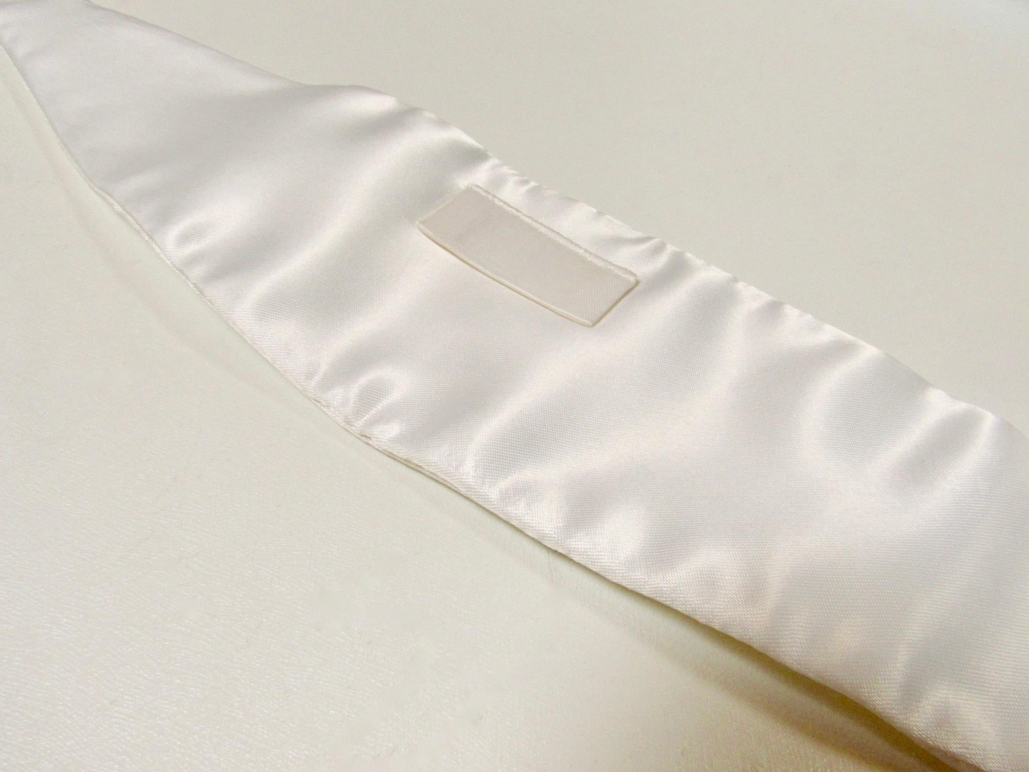 Maison Martin Margiela Vintage NWT White Satin Cummerbund In New Condition For Sale In Laguna Beach, CA