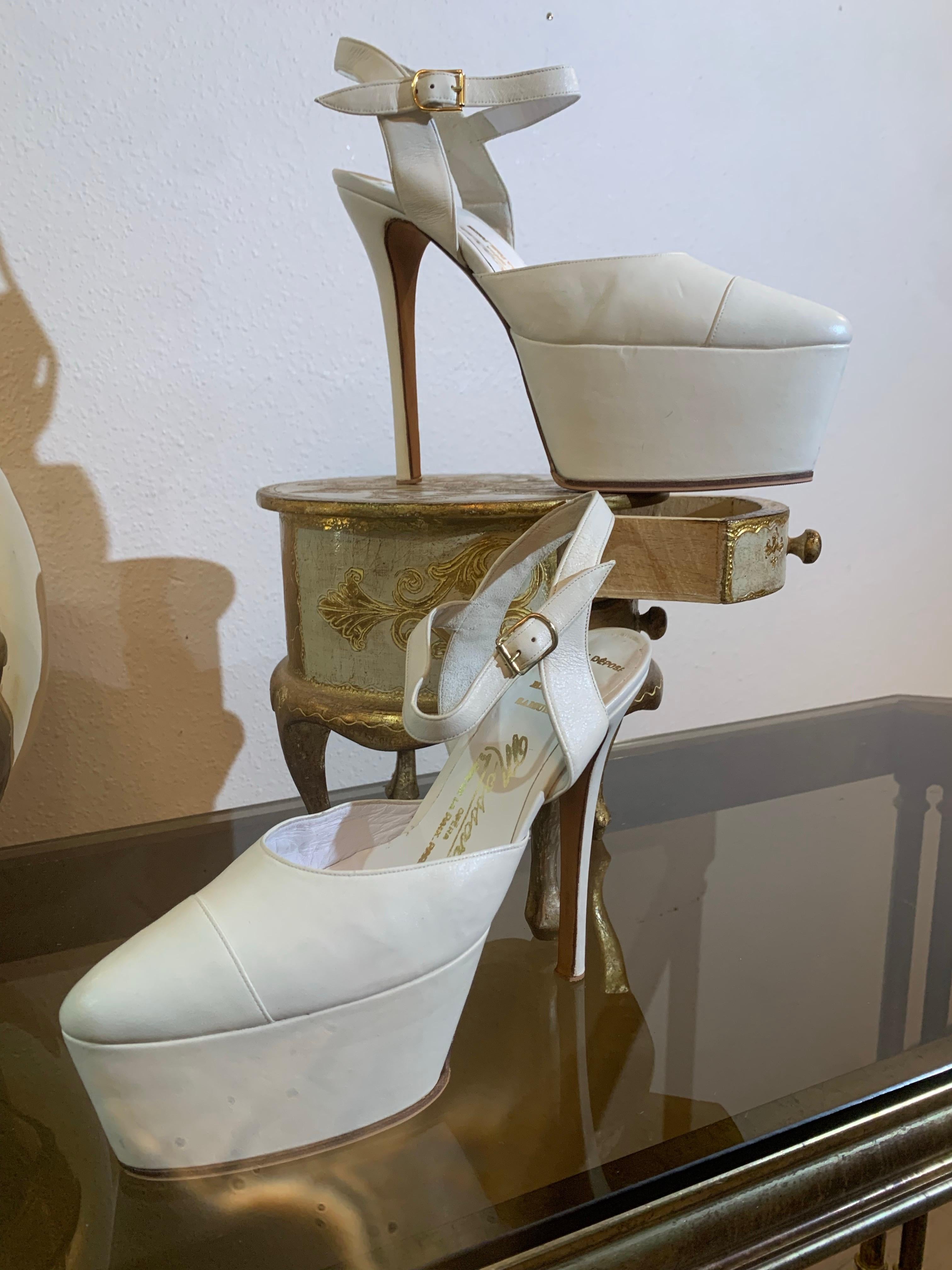 Maison Massaro - Paris Custom-Made Pure White Leather Platform Shoes For Sale 5