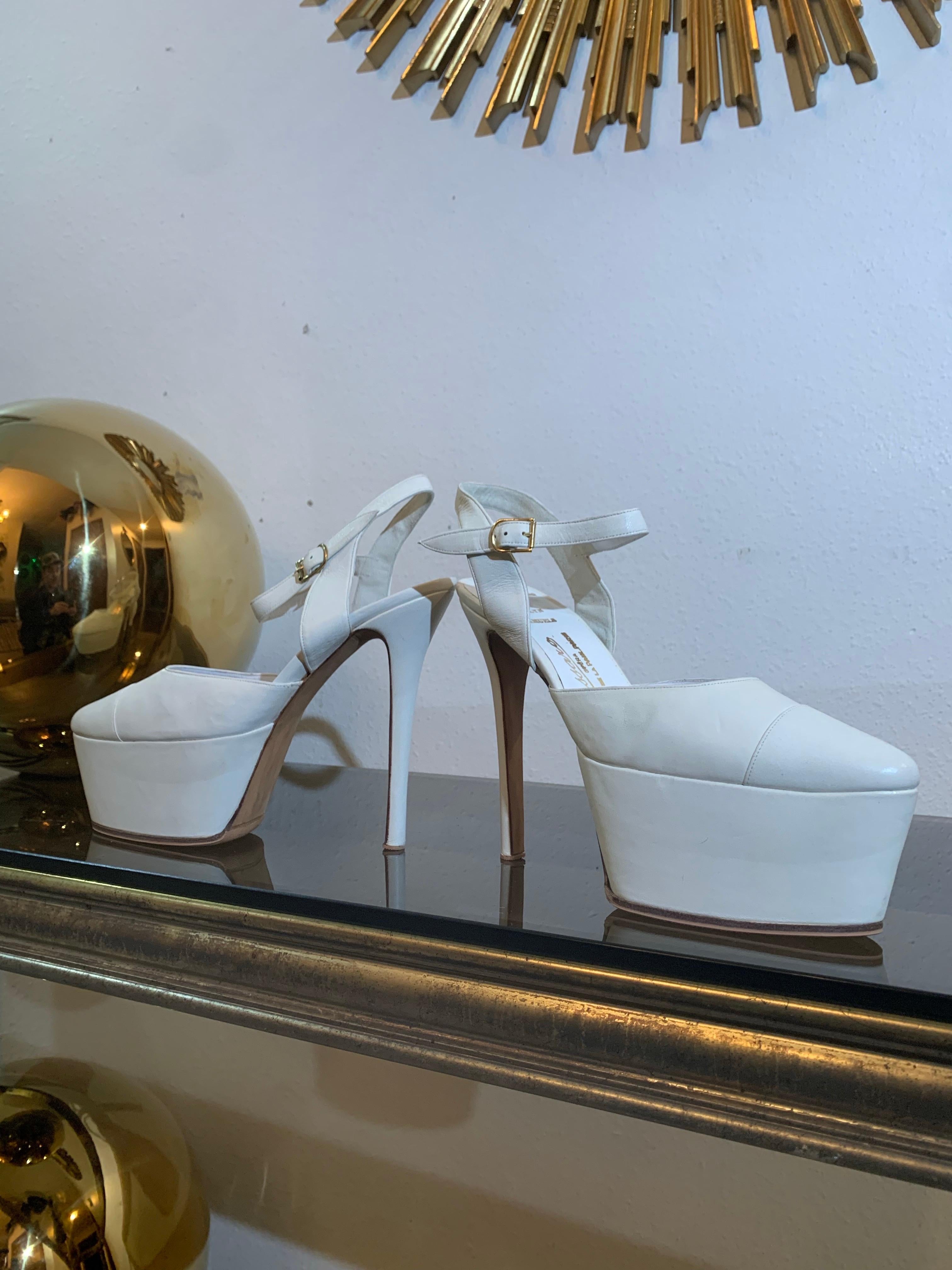 Maison Massaro - Paris Custom-Made Pure White Leather Platform Shoes For Sale 1