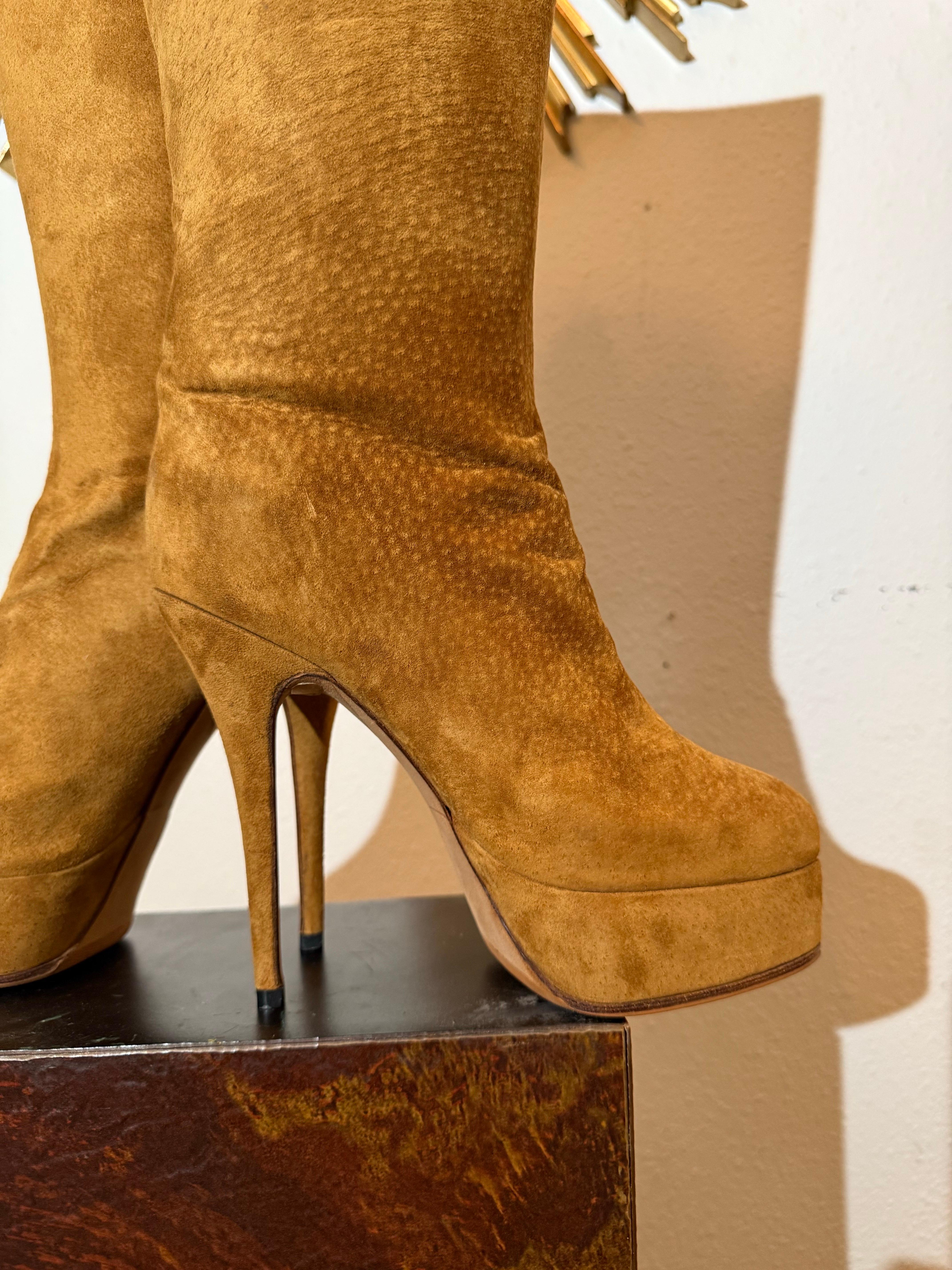 Maison Massaro - Paris Custom-Made Tobacco Suede Couture Platform Boots For Sale 1