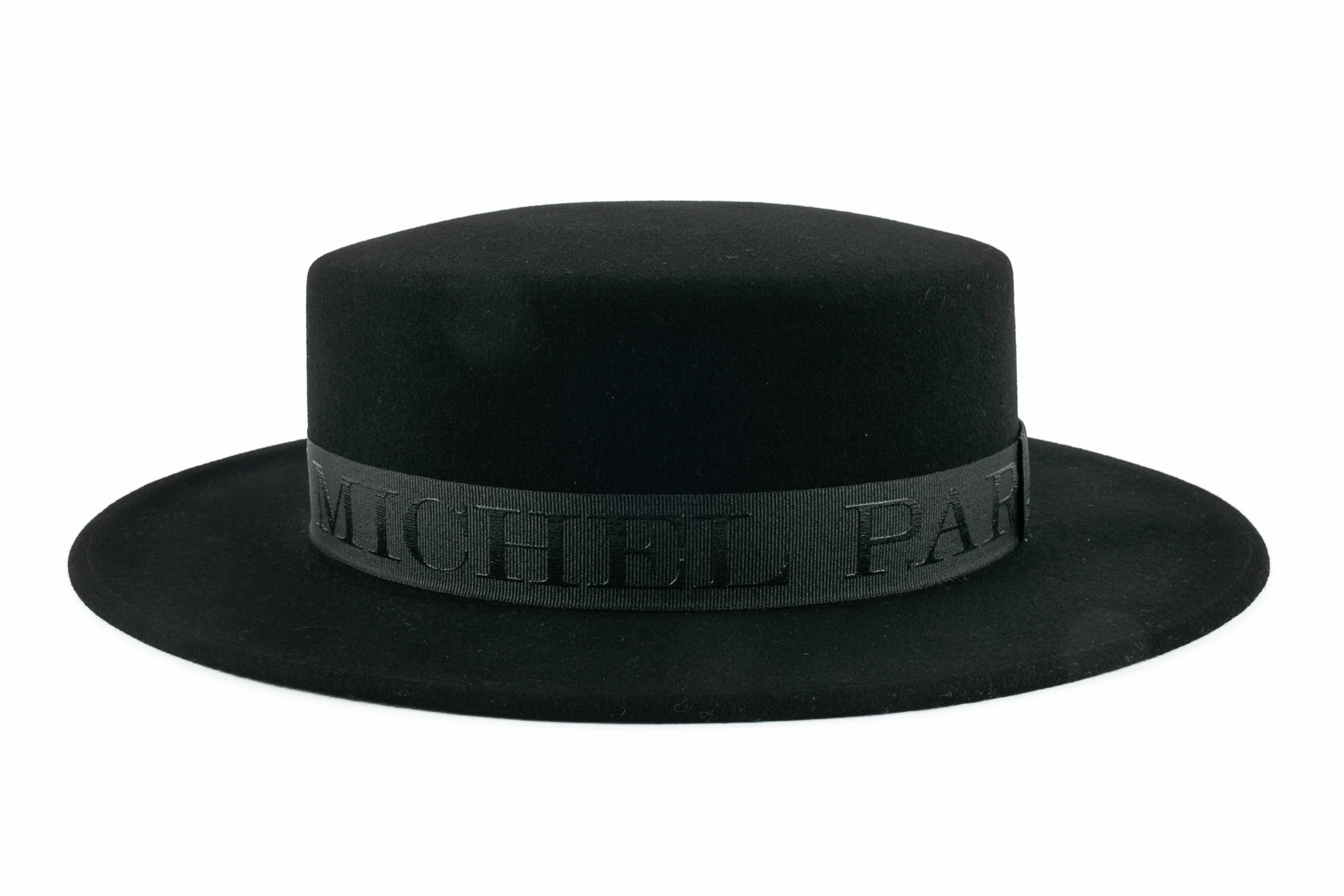Cappello Maison Michel In condizioni ottime in vendita a SAINT-OUEN-SUR-SEINE, FR
