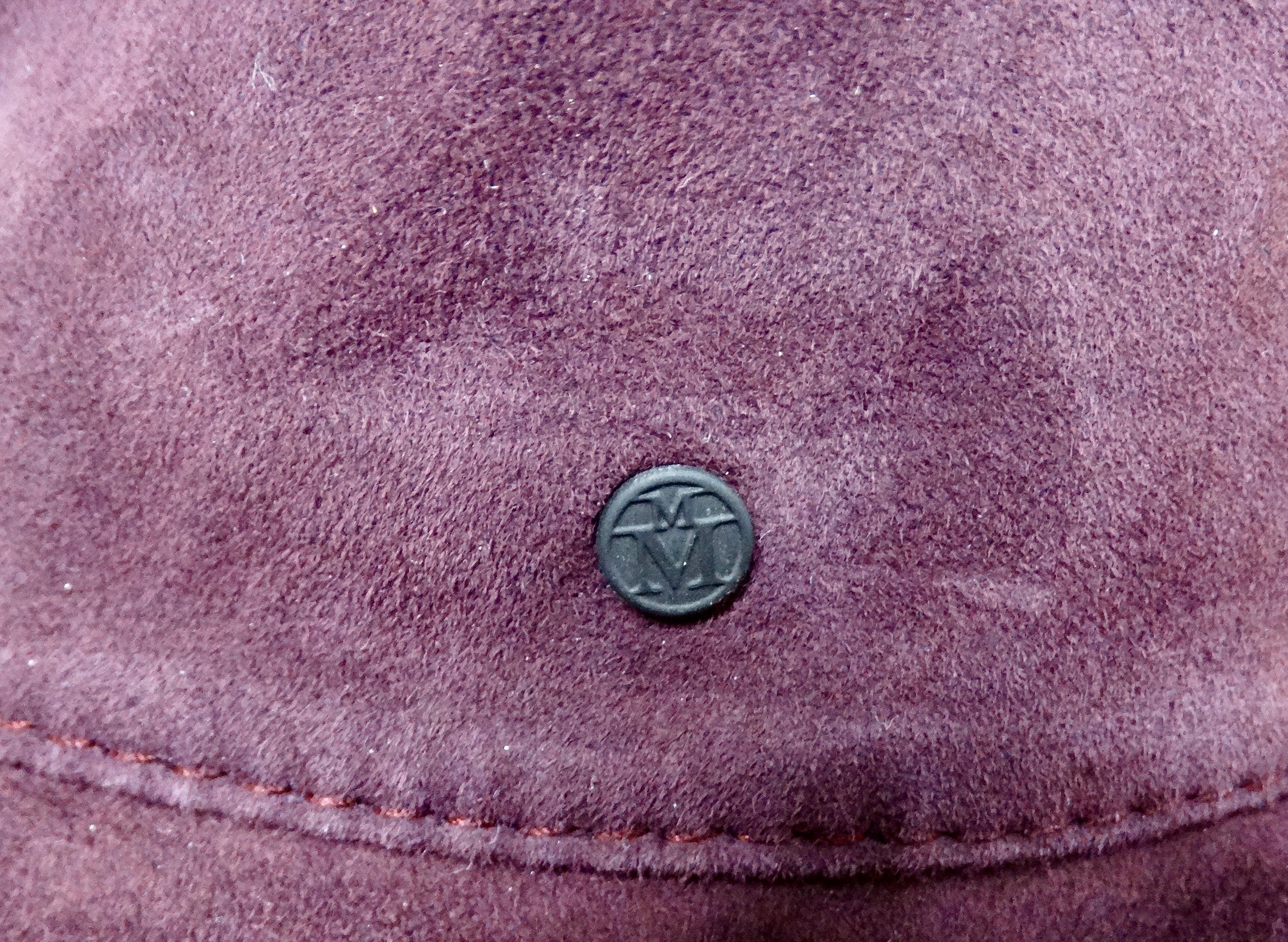 Maison Michel Cappello con tesa in camoscio viola in vendita 2