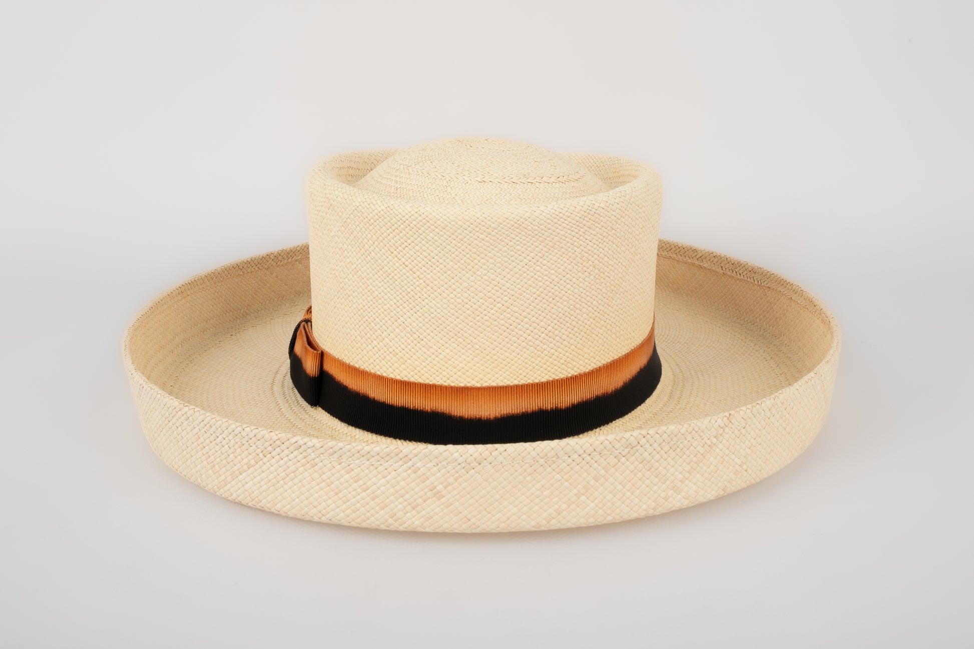 Chapeau de paille de la Maison Michel avec tissage Classic Brisa Excellent état - En vente à SAINT-OUEN-SUR-SEINE, FR