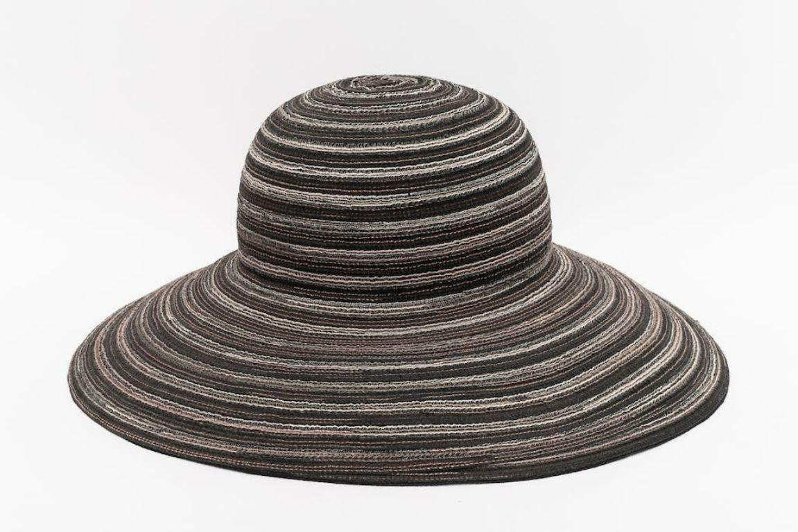 Maison Michel - Straw wide brim hat.

Additional information: 
Dimensions: Circumference: 55 cm (21.65