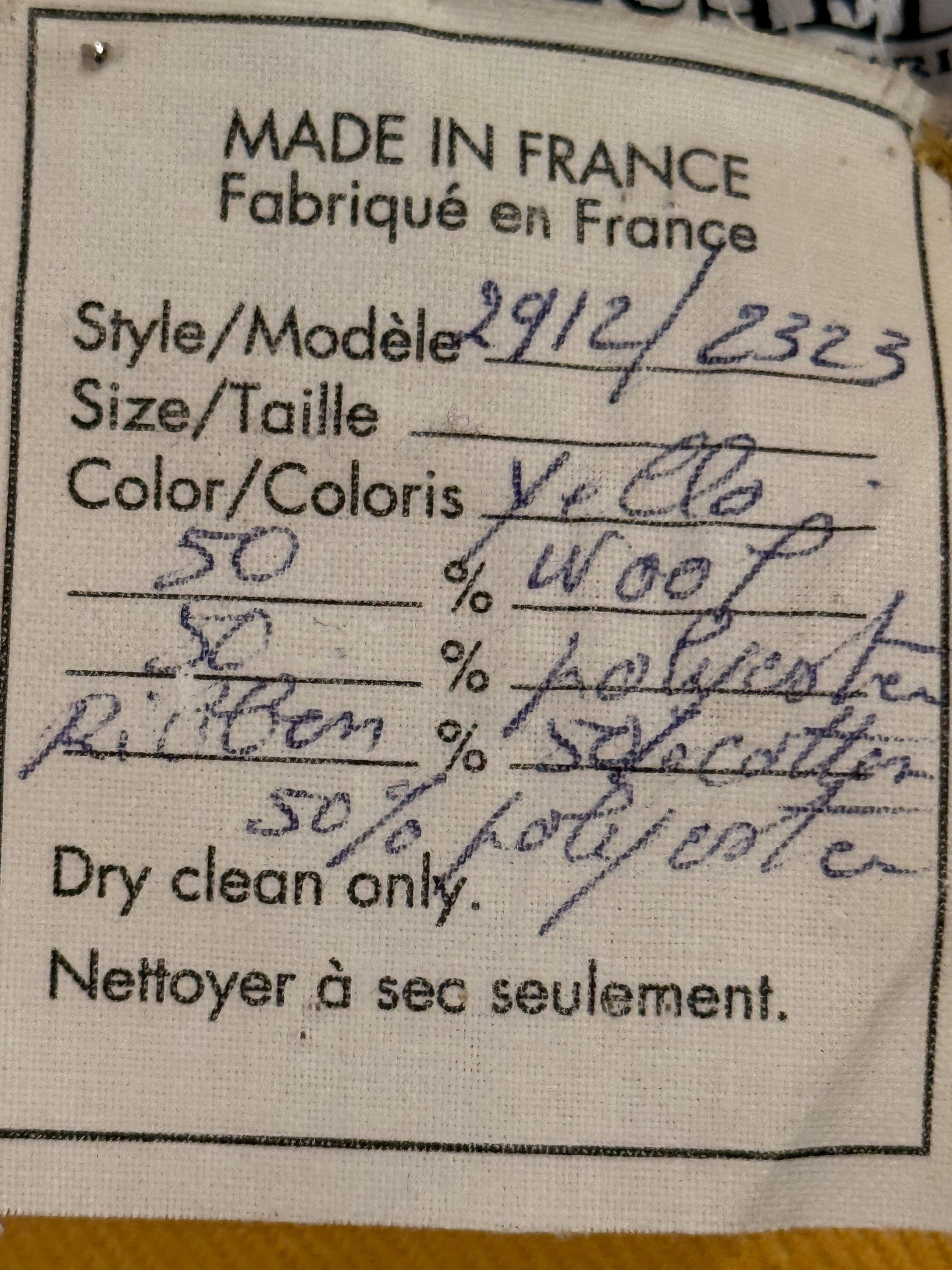 Maison Michelle Paris Marigold Frühjahrsgewicht Wolle Challis Strukturierter Hut, Maison Michelle Paris im Angebot 3