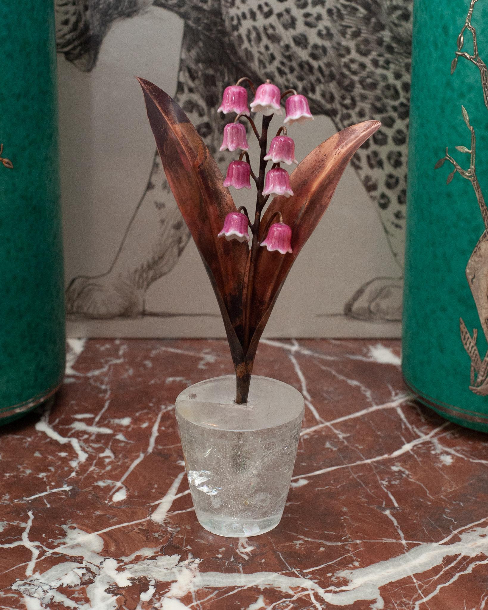 Samuel Mazy x Maison Nurita Rosa glasierte Porzellan-Skulptur Lily of the Valley im Zustand „Neu“ im Angebot in Toronto, ON
