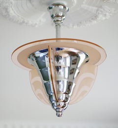 Lampadario Art Deco Modernista Francese Maison Petitot, 1920