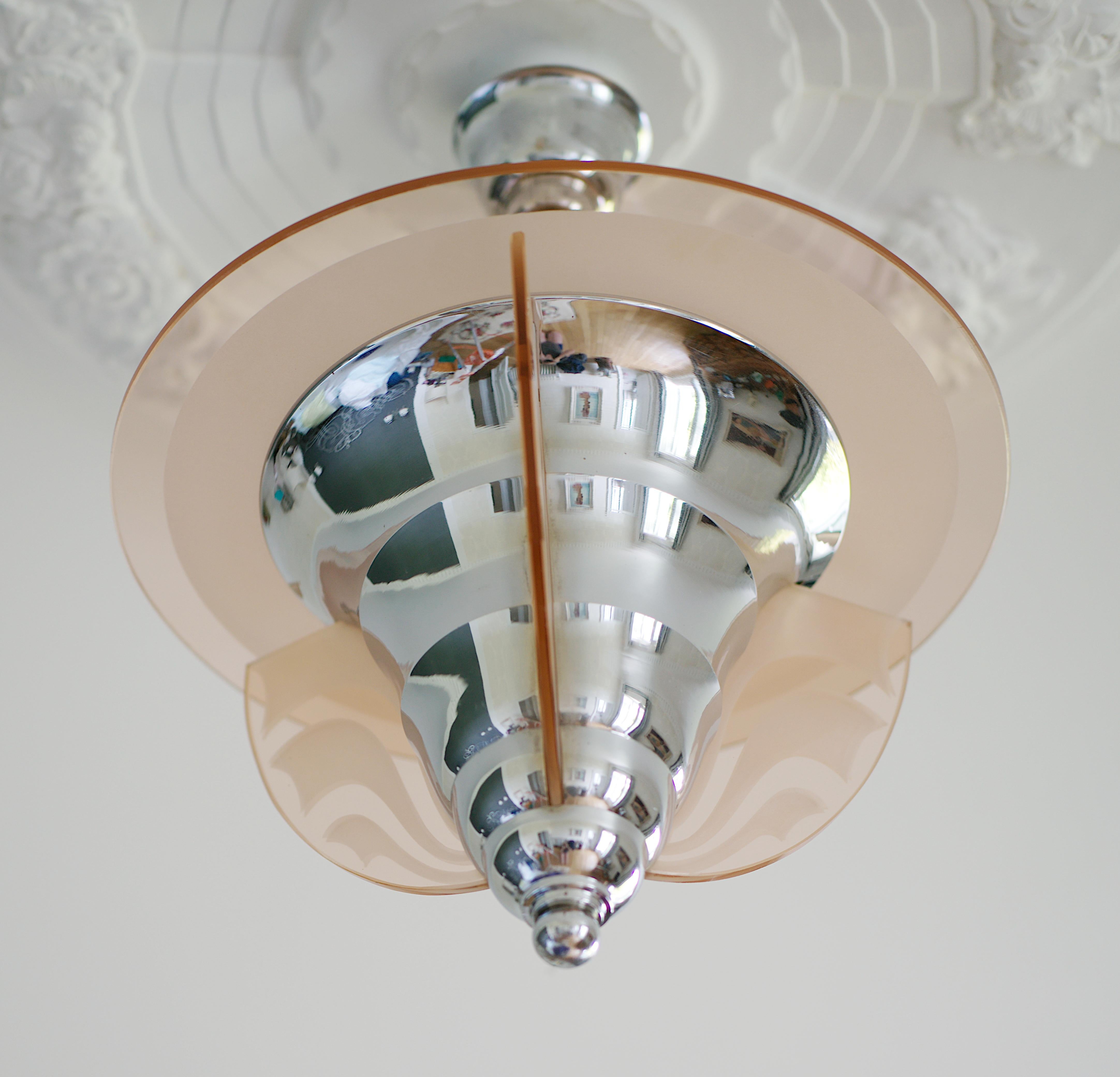 Dépoli Lustre Art Déco moderniste français Maison Petitot, 1920 en vente