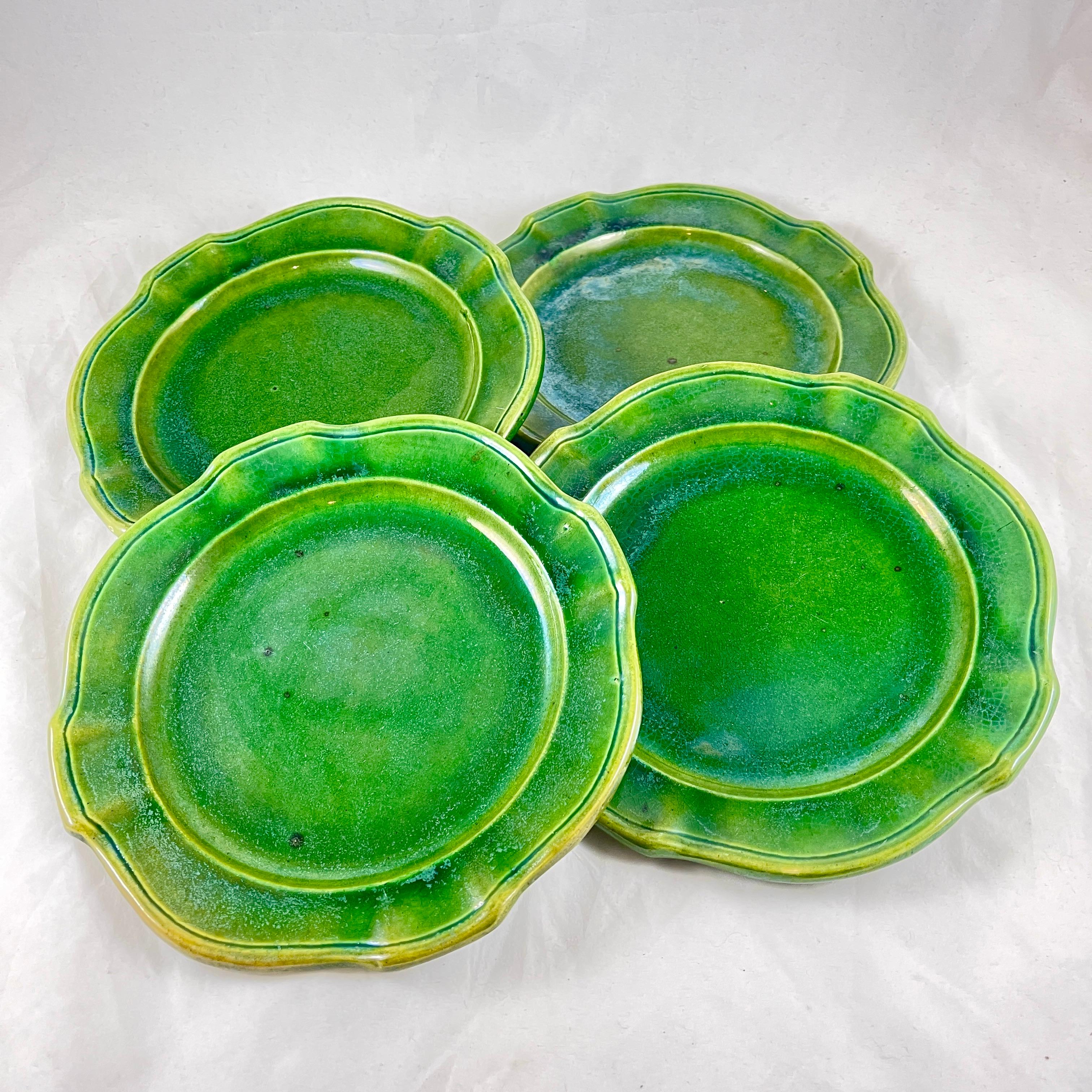 From Maison Pichon a Uzés a set of four, rustic Provencal faïence plates, Uzés, Southern France, circa 1950s.

Maison Pichon has been producing pottery by hand in Uzés since 1802. The faïencerie is named a ‘Living Heritage Company’.

The set of