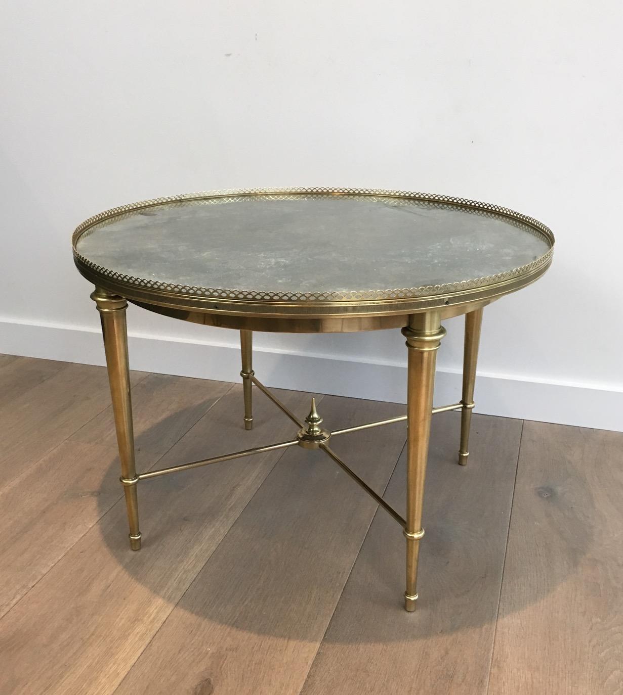 Maison Ramsay, Neoclassical Round Brass Coffee Table with Eglomized Glass Top 4