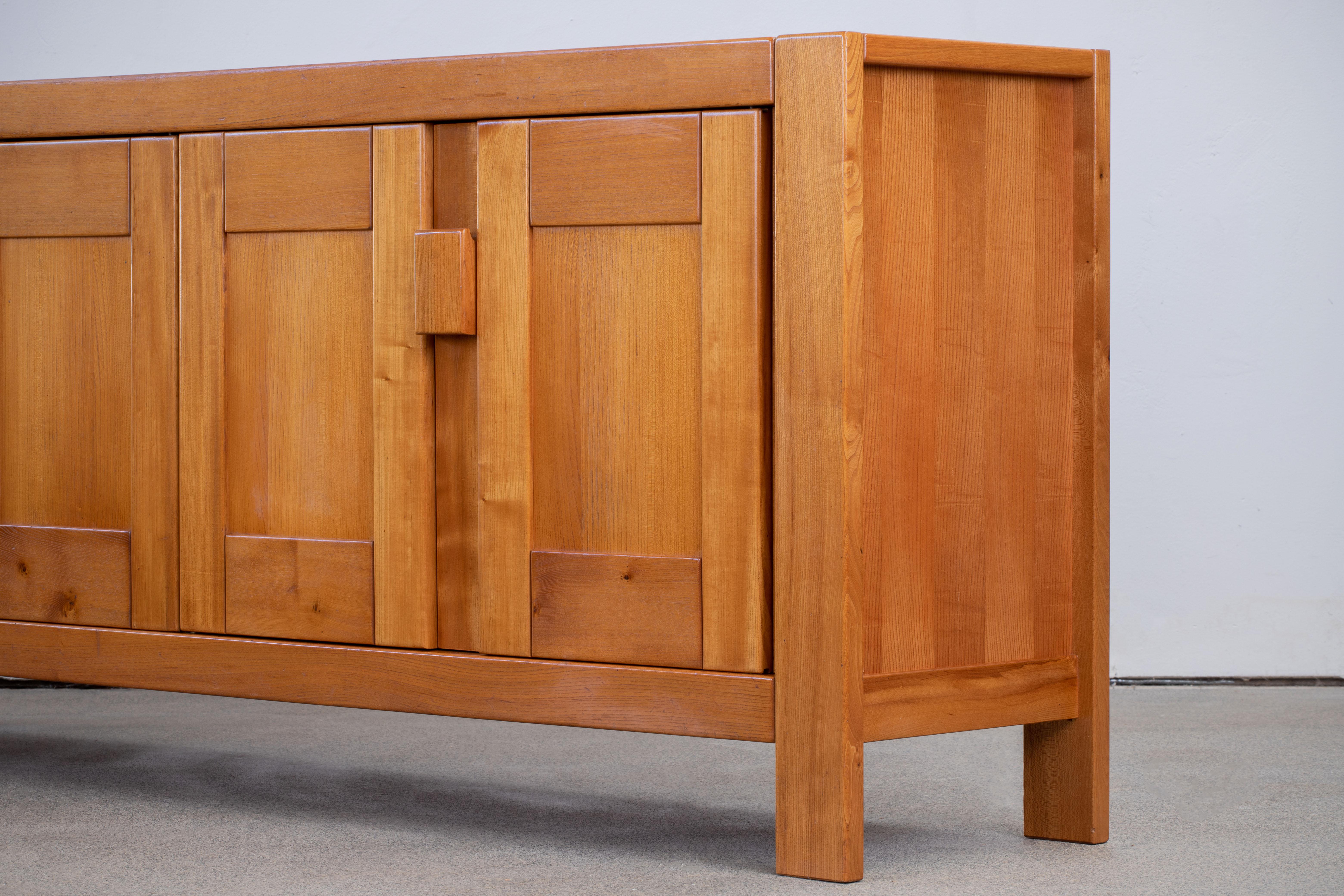 Maison Regain Attributed Sideboard in Solid Elm, France, 1970s 6