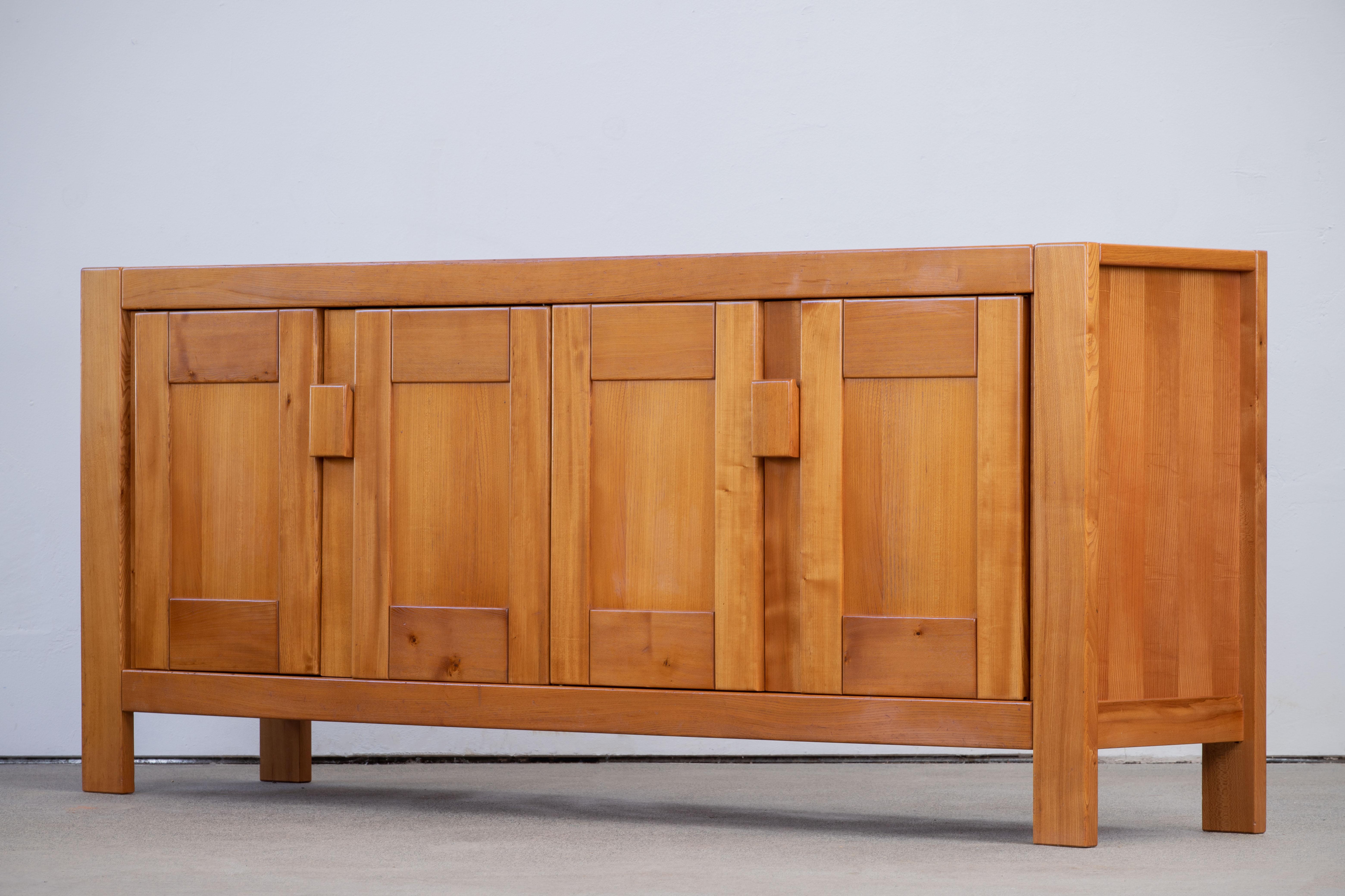 Maison Regain Attributed Sideboard in Solid Elm, France, 1970s 7