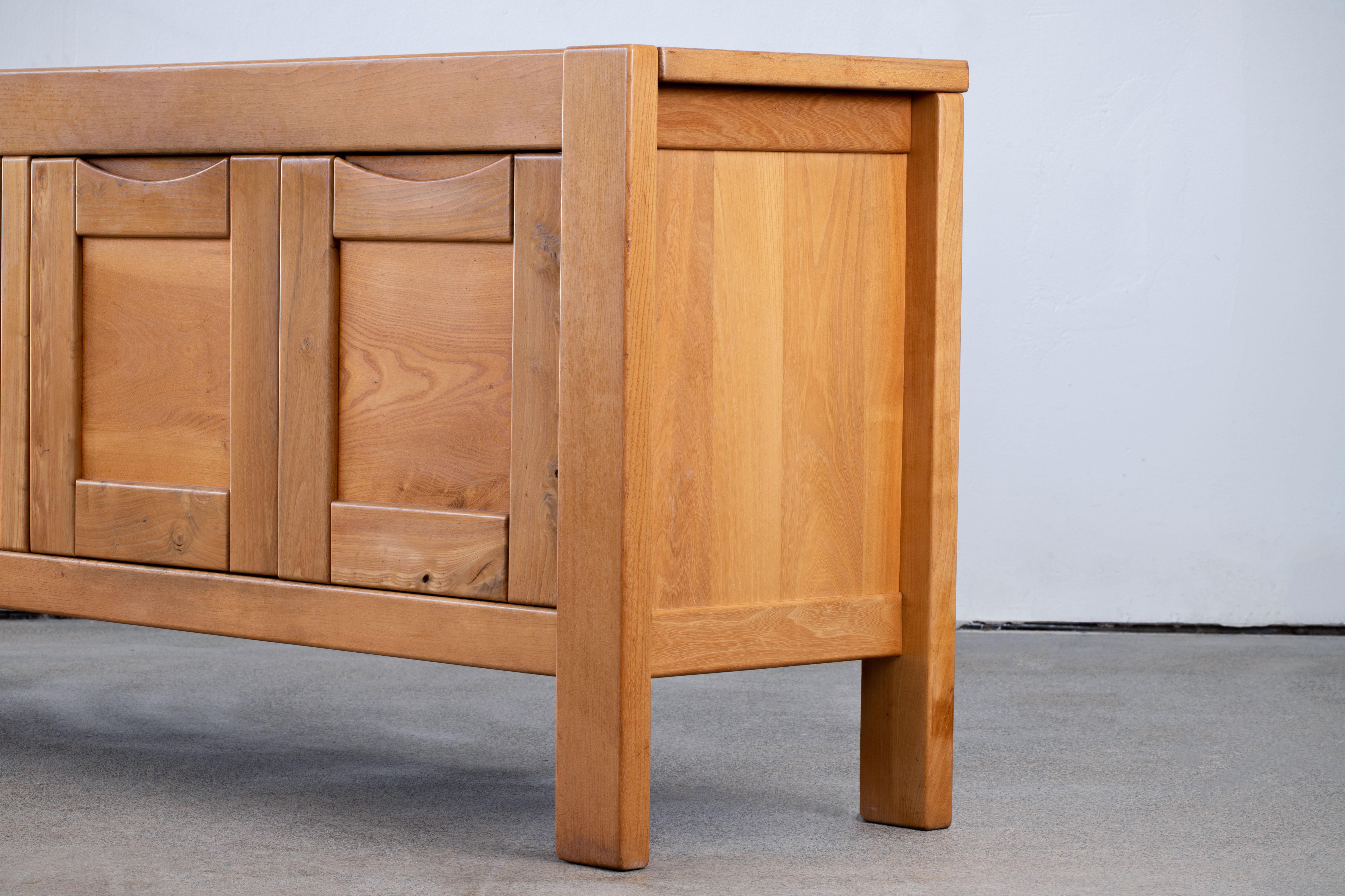 Maison Regain Attributed Sideboard in Solid Elm, France, 1970s 2