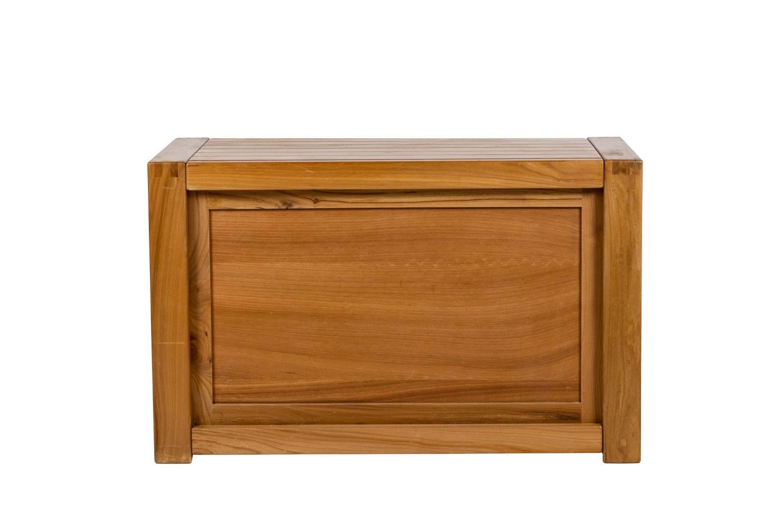 Maison Regain, Chest of Drawers in Elm, 1960’s In Excellent Condition For Sale In Saint-Ouen, FR