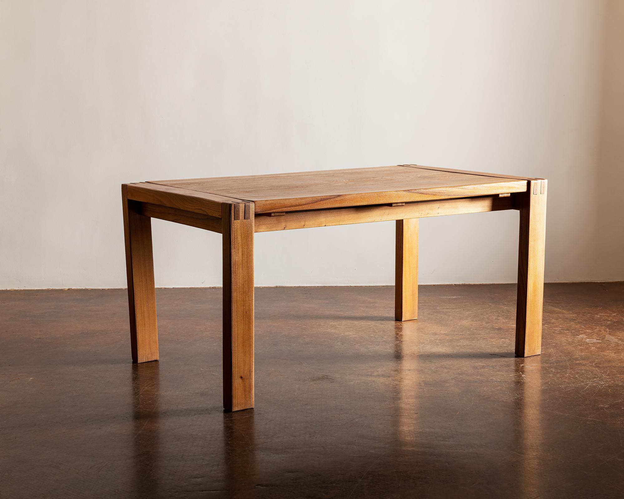 Maison Regain Dining Table in Elm, France, 1970s For Sale 4