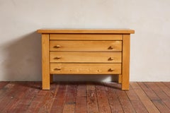 Maison Regain Dresser