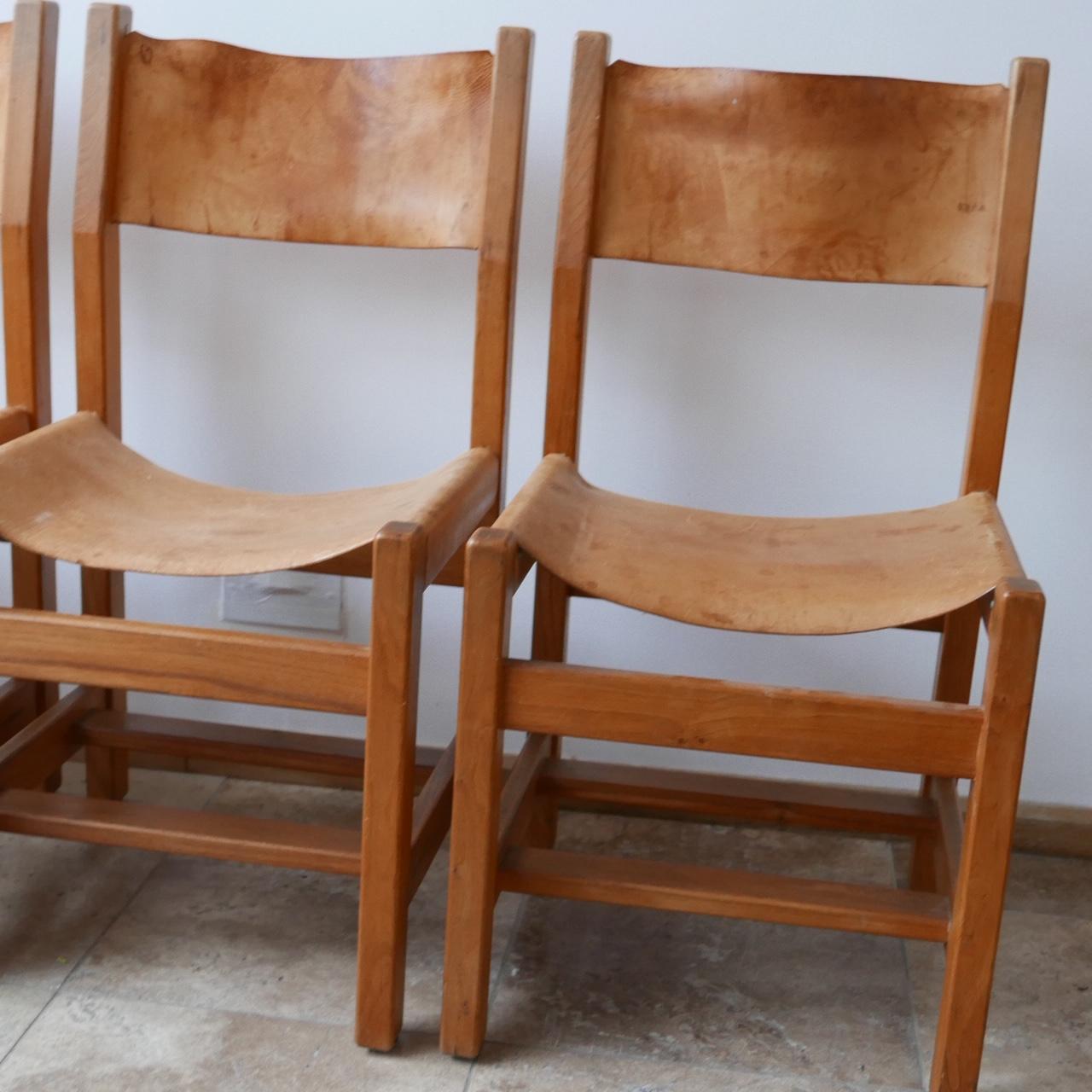 Maison Regain Elm and Leather Midcentury Dining Chairs, '6' In Good Condition In London, GB