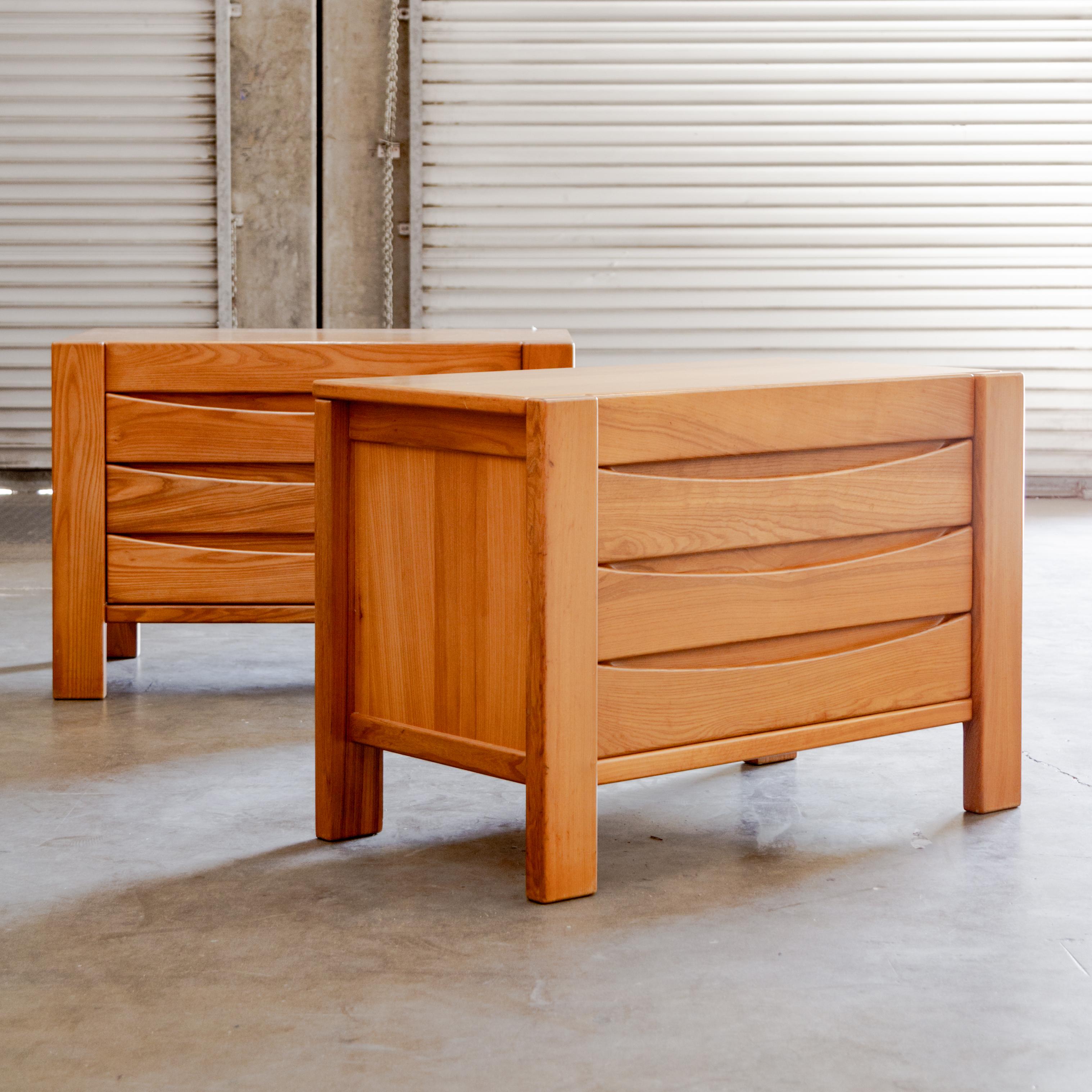 Maison Regain  Elmwood Chests In Good Condition For Sale In West Hollywood, CA