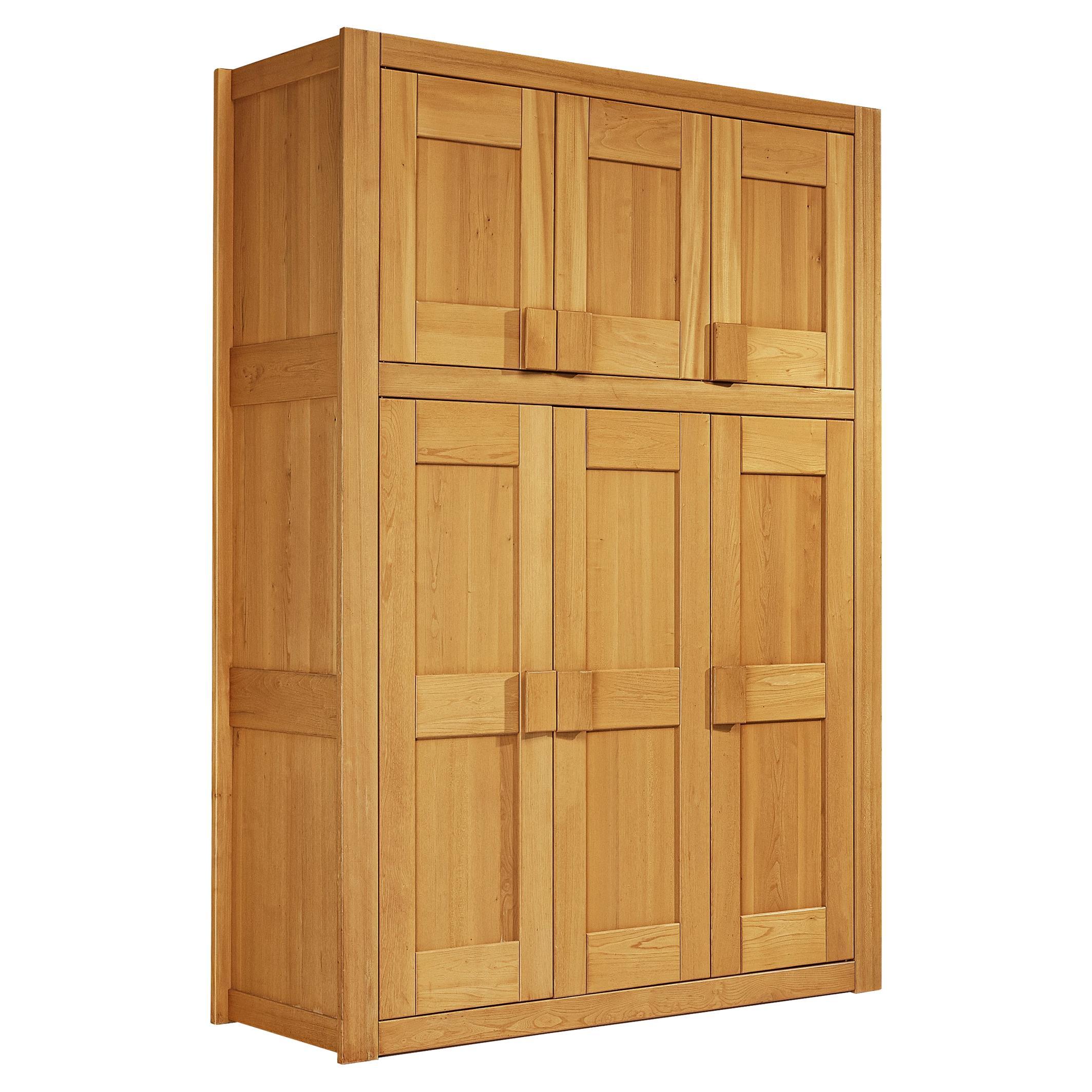 Maison Regain Grand Highboard en orme massif en vente