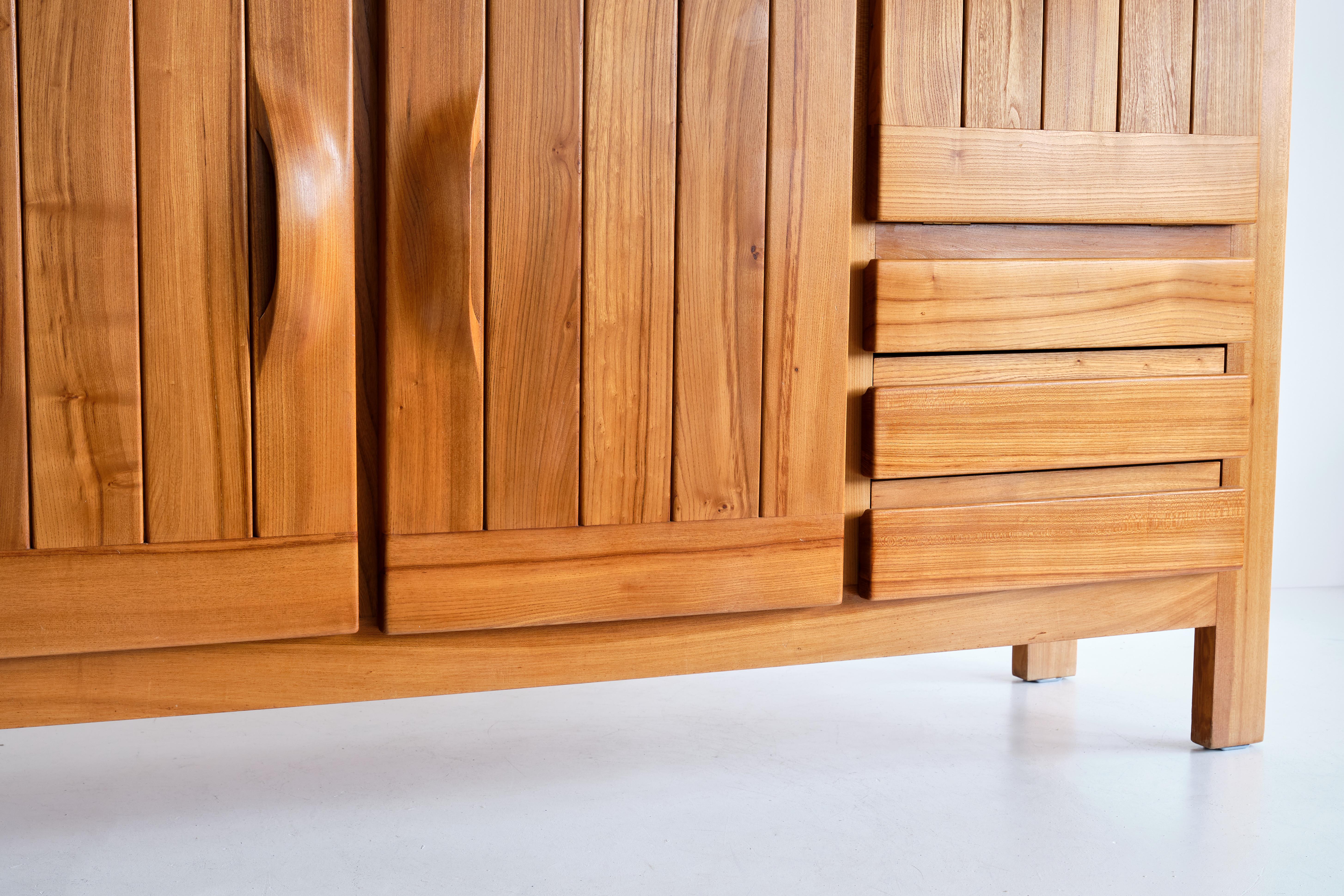 French Maison Regain High Sideboard in Solid Elm, France, 1970s For Sale
