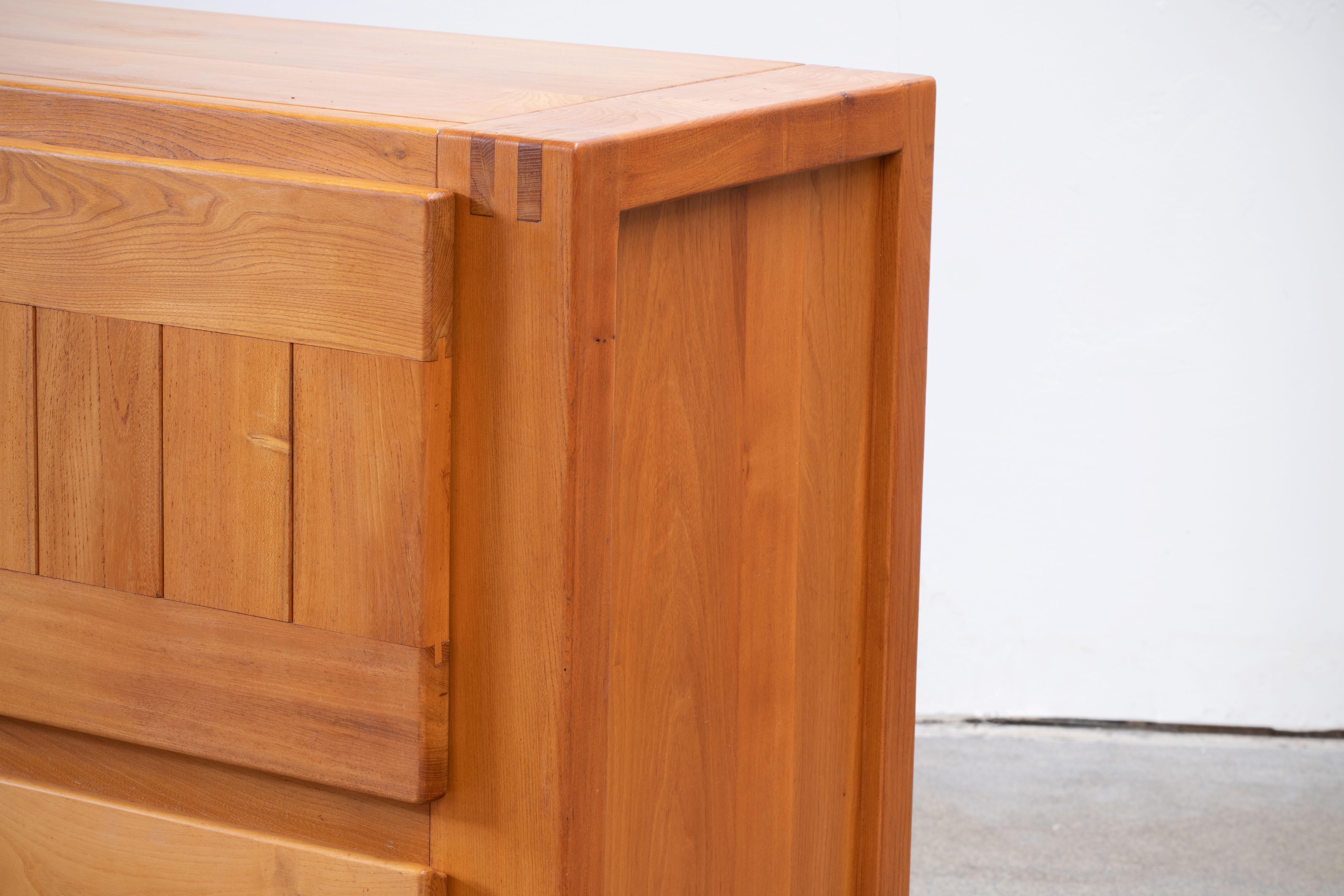 Maison Regain High Sideboard in Solid Elm, France, 1970s 3