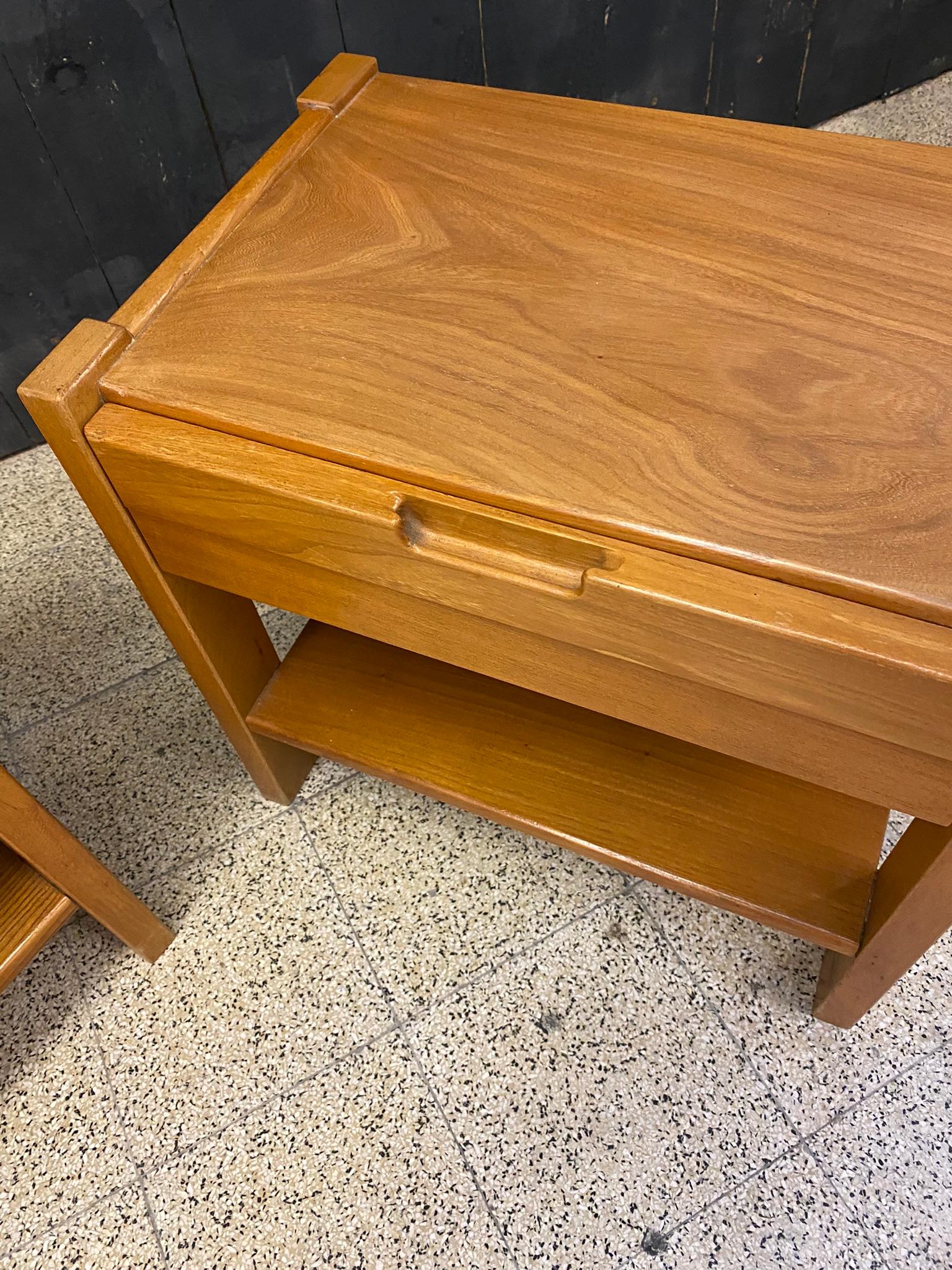 Maison Regain two Bedside Tables in Solid Elm, circa 1960 Pierre Chapo Style For Sale 3