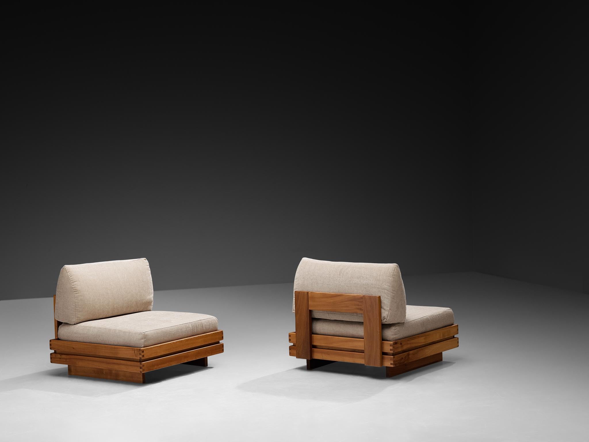 Maison Regain Pair of Lounge Chairs in Elm For Sale 3