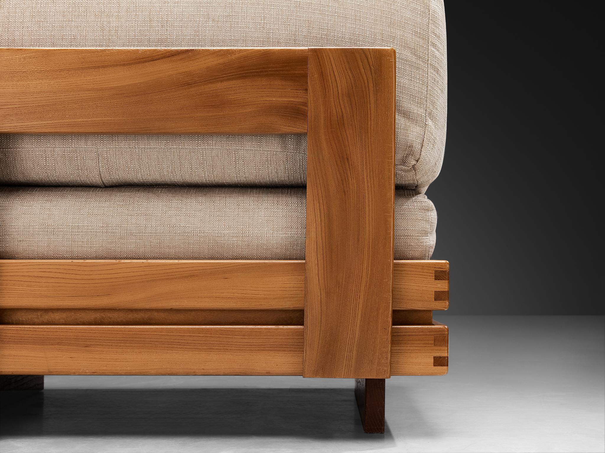 Maison Regain Pair of Lounge Chairs in Elm For Sale 4