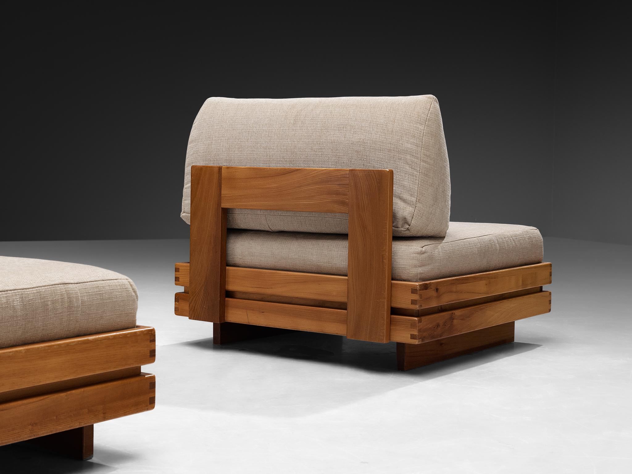 Maison Regain Pair of Lounge Chairs in Elm In Good Condition For Sale In Waalwijk, NL