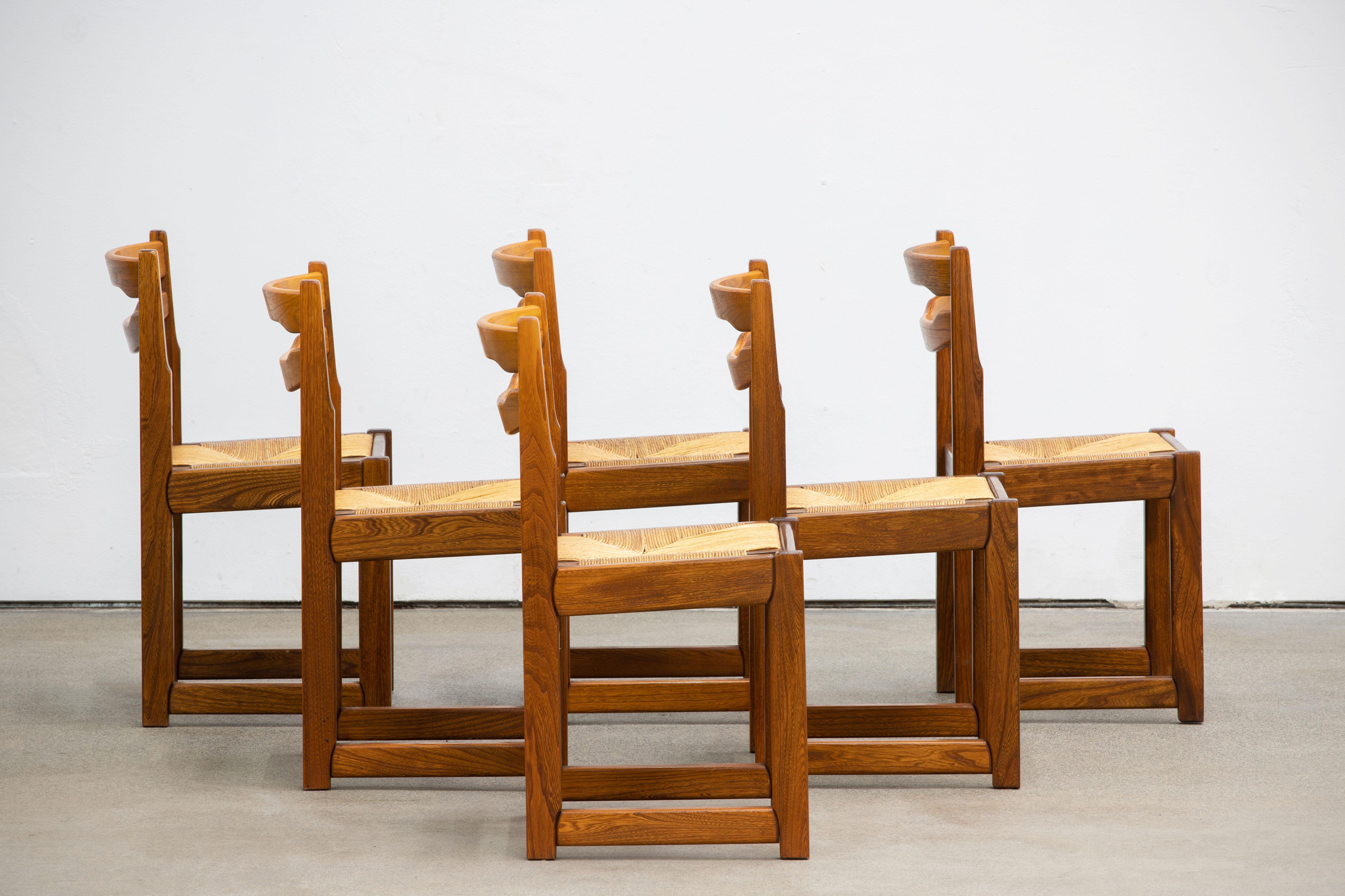 French Maison Regain Set of 6 Chairs, Solid Elm, 1970s For Sale