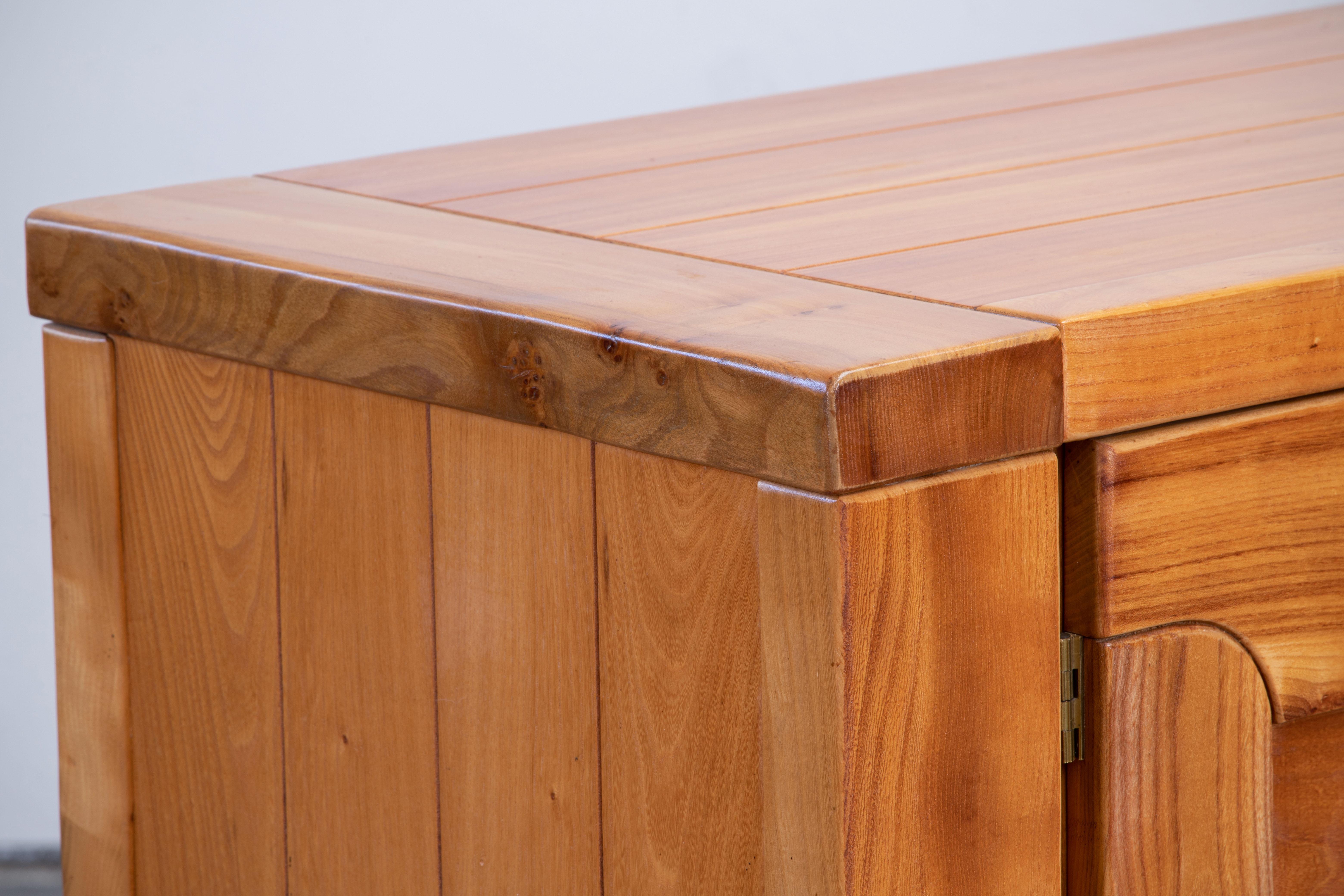 Maison Regain Sideboard in Solid Elm, France, 1970s 3