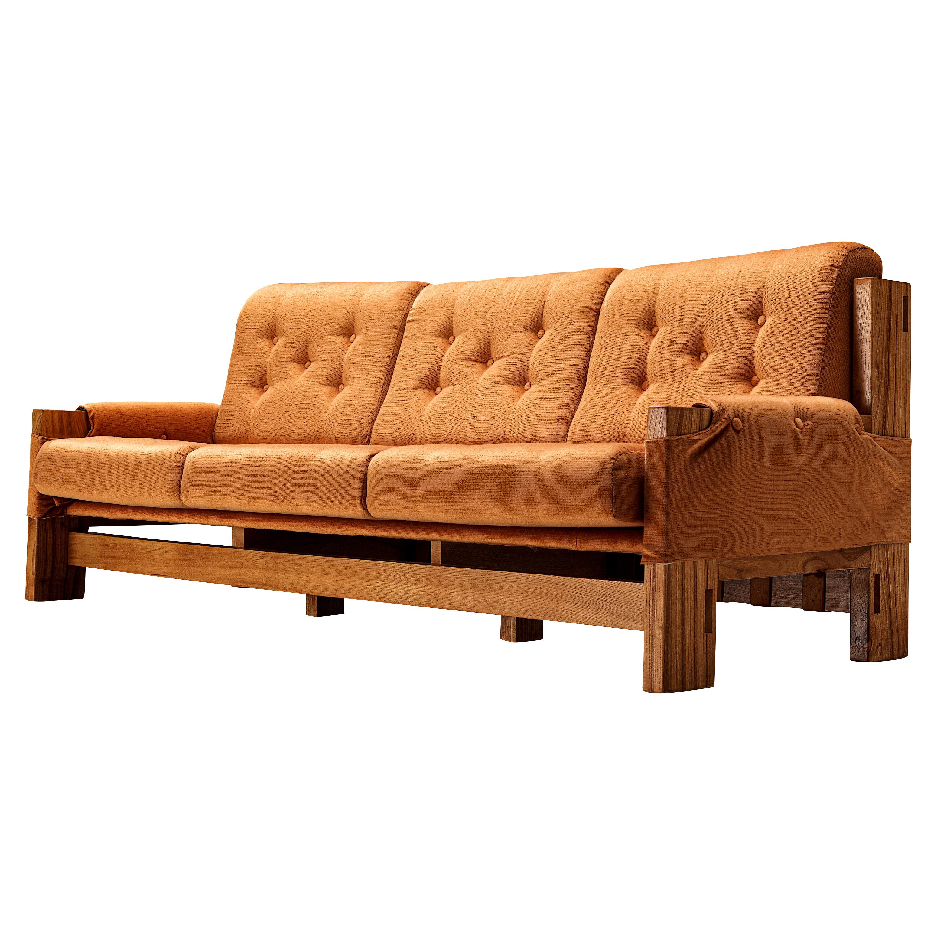Maison Regain Sofa aus Ulmenholz mit orangefarbener Polsterung 