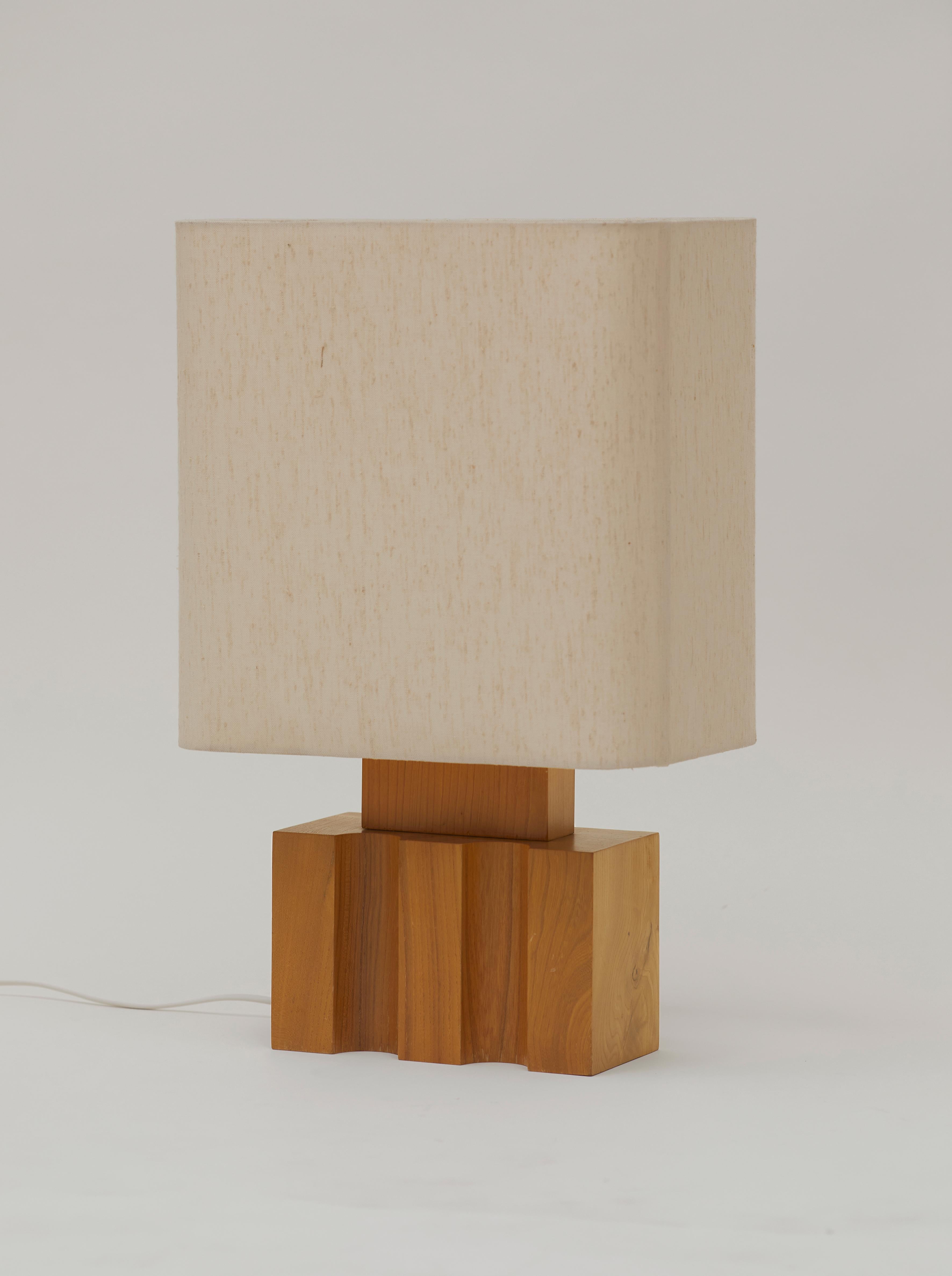 Hand-Crafted Maison Regain solid elm constructivist table lamp with original logo lampshade