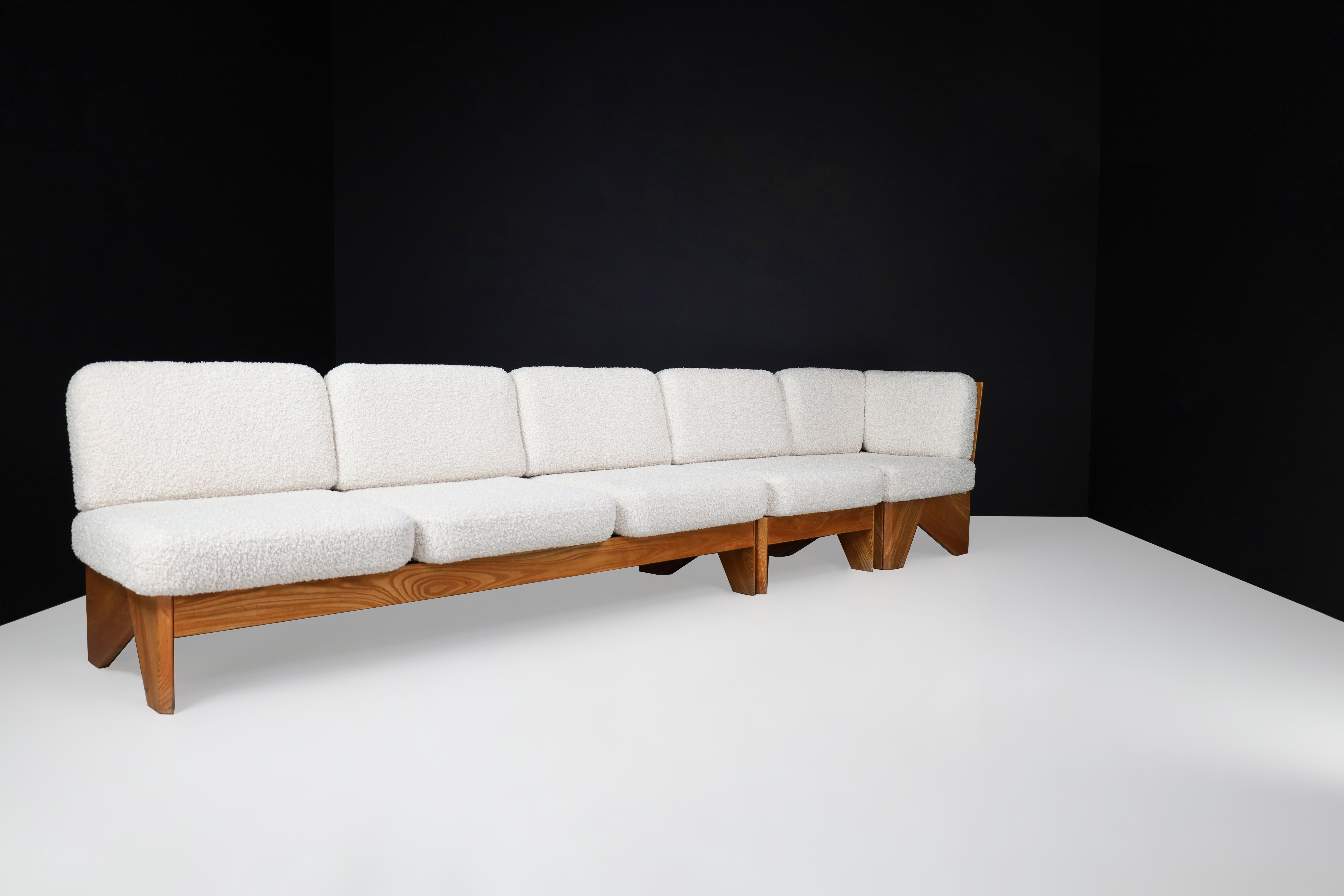 Mid-Century Modern Maison Regain Style Sofa/Living Room Set in Elm and Bouclé Fabric, France 1970s  For Sale