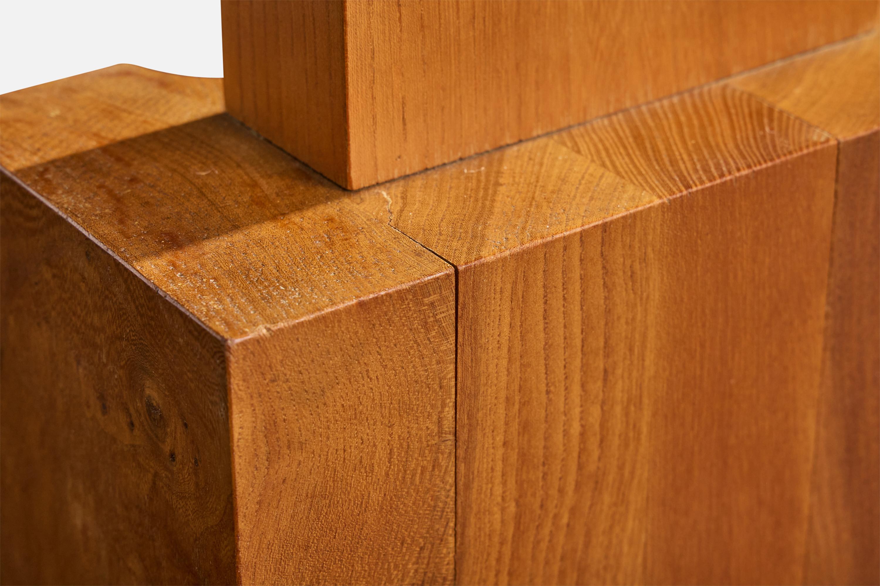 Maison Regain, Table Lamp, Oak, France, 1960s For Sale 2