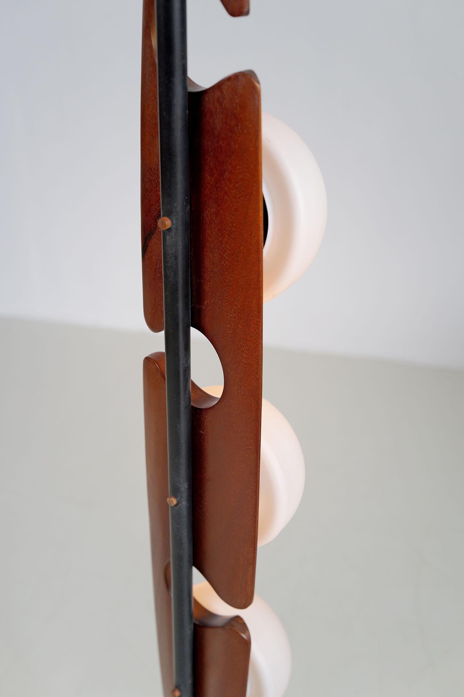 Maison Rispal, lampadaire Totem, France 1960 4