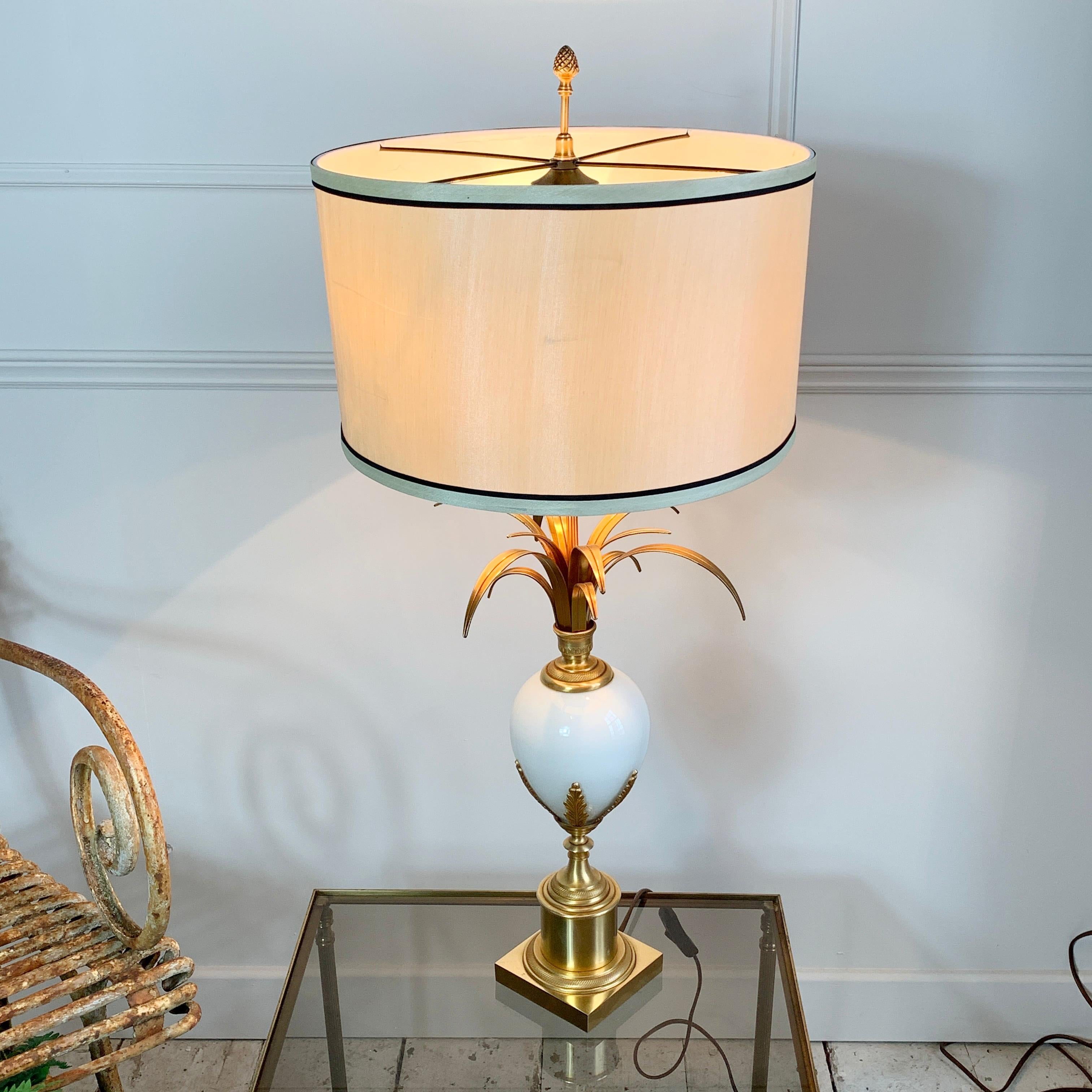 20th Century Maison S.A Boulanger White Opalescent Ostrich Egg Lamp For Sale