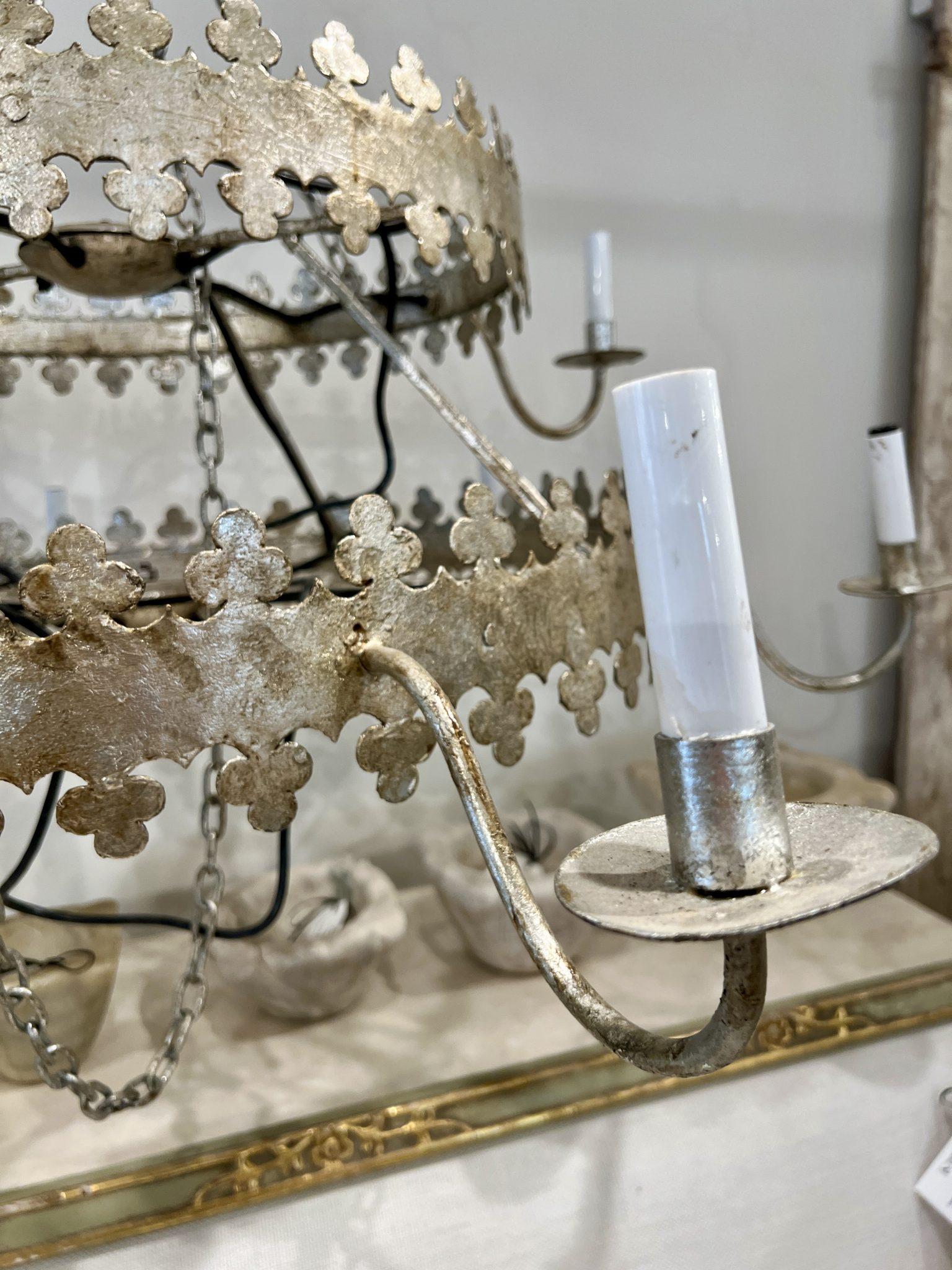 Néo-baroque Lustre Maison Silver Leaf en vente