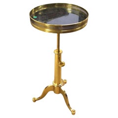 Table télescopique en laiton de la Maison Toulouse