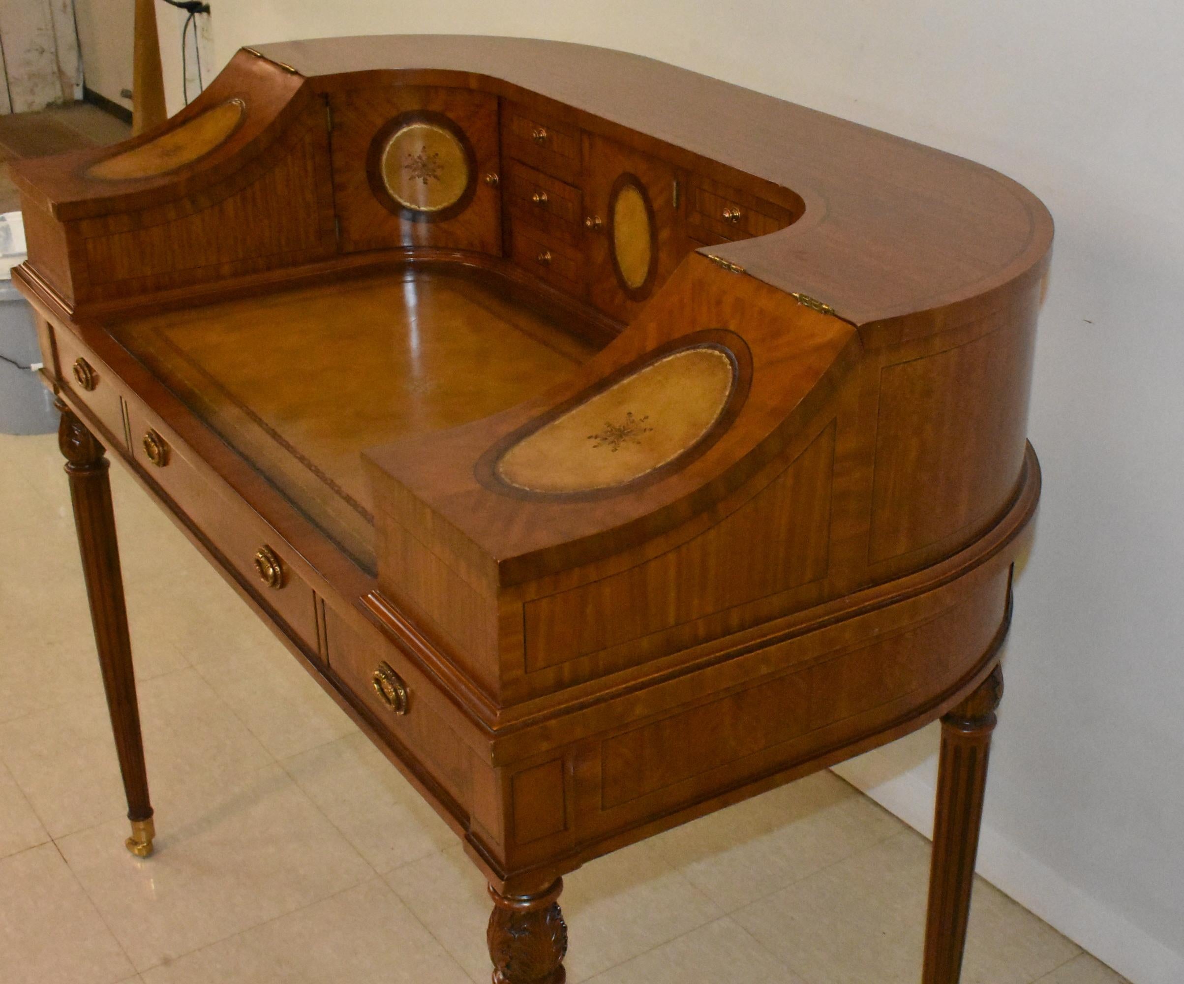 Maitland Smith Adams Style Carlton House Writing Desk In Good Condition In Toledo, OH